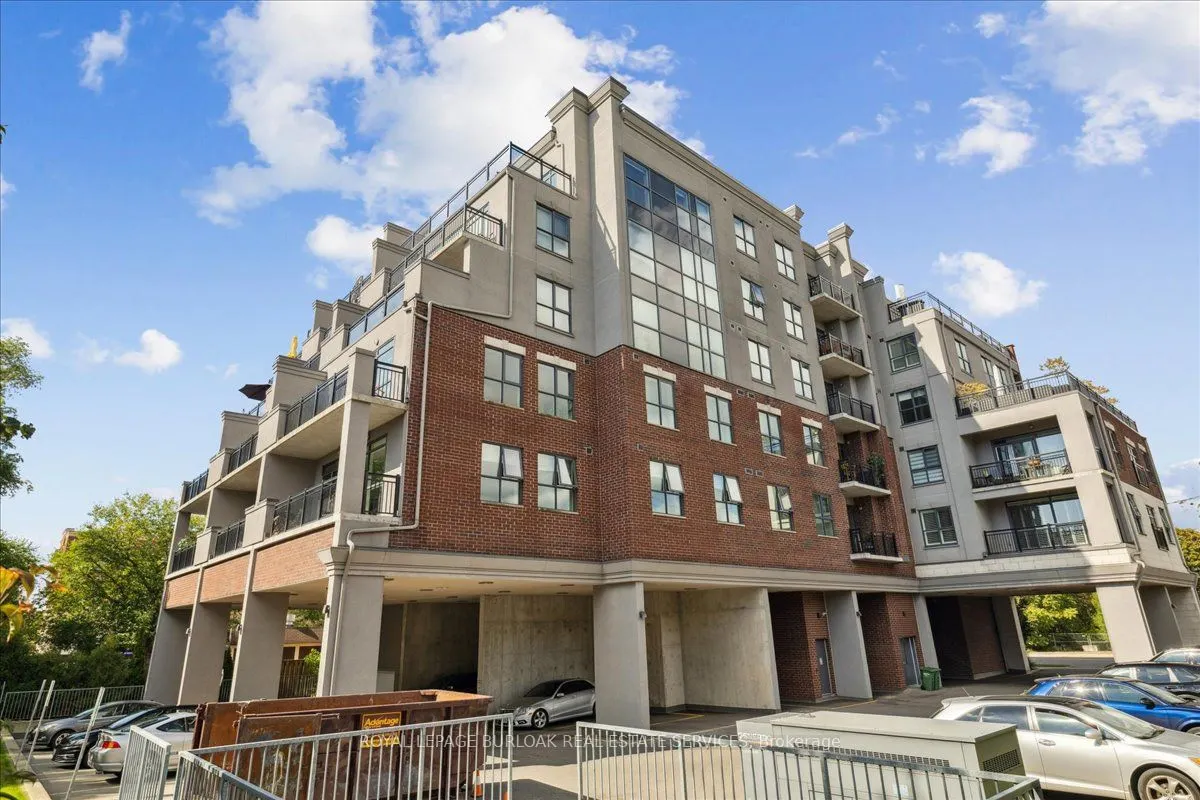 34 Plains Road E, #501