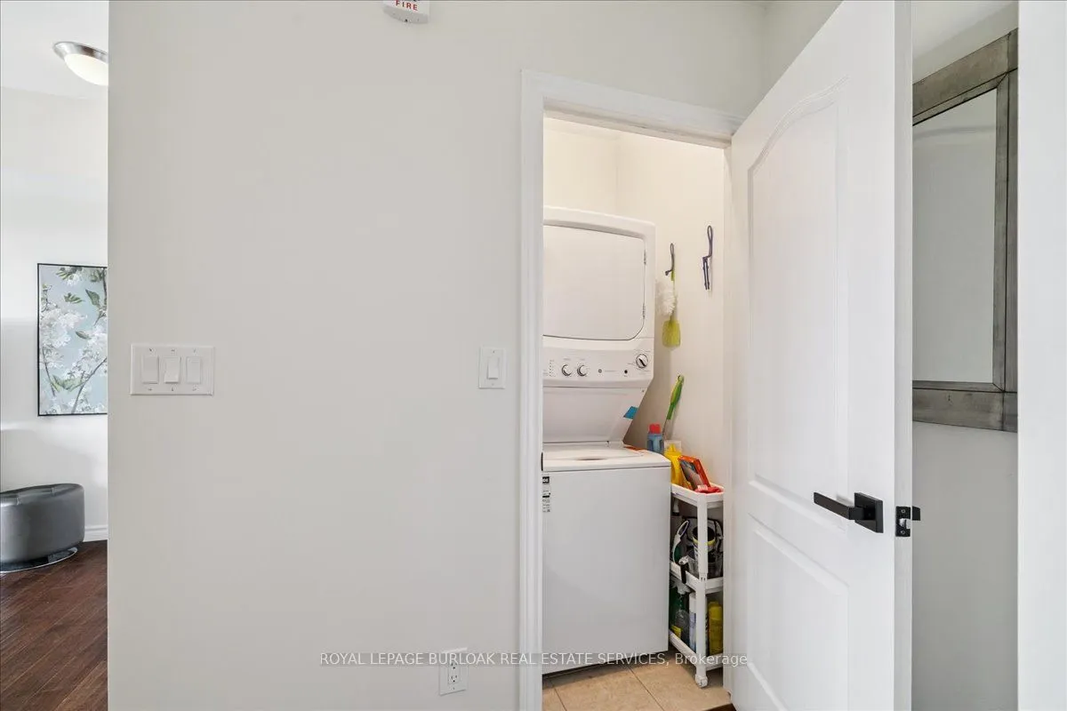 34 Plains Road E, #501