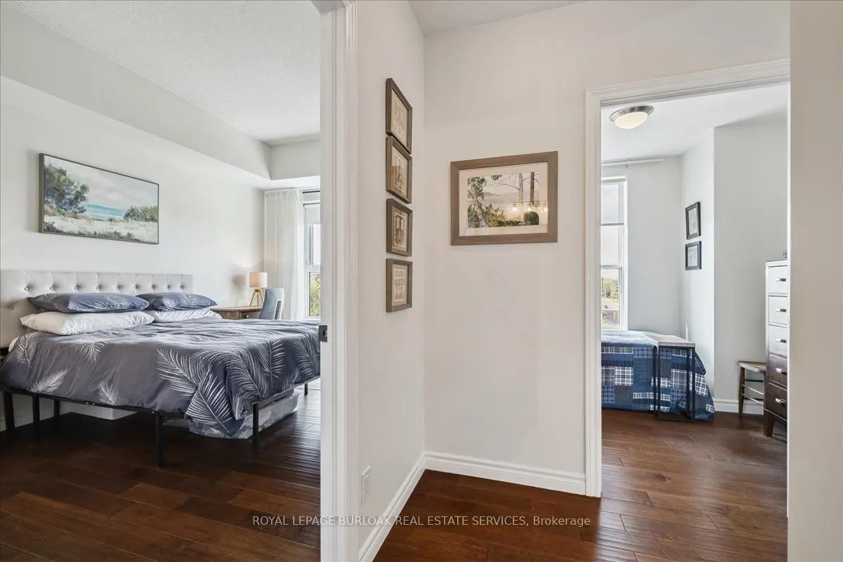 34 Plains Road E, #501