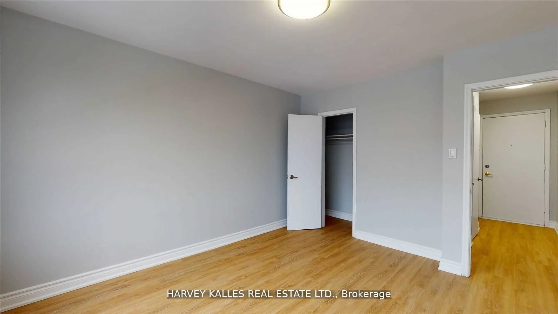 4 Greentree Court, #B4
