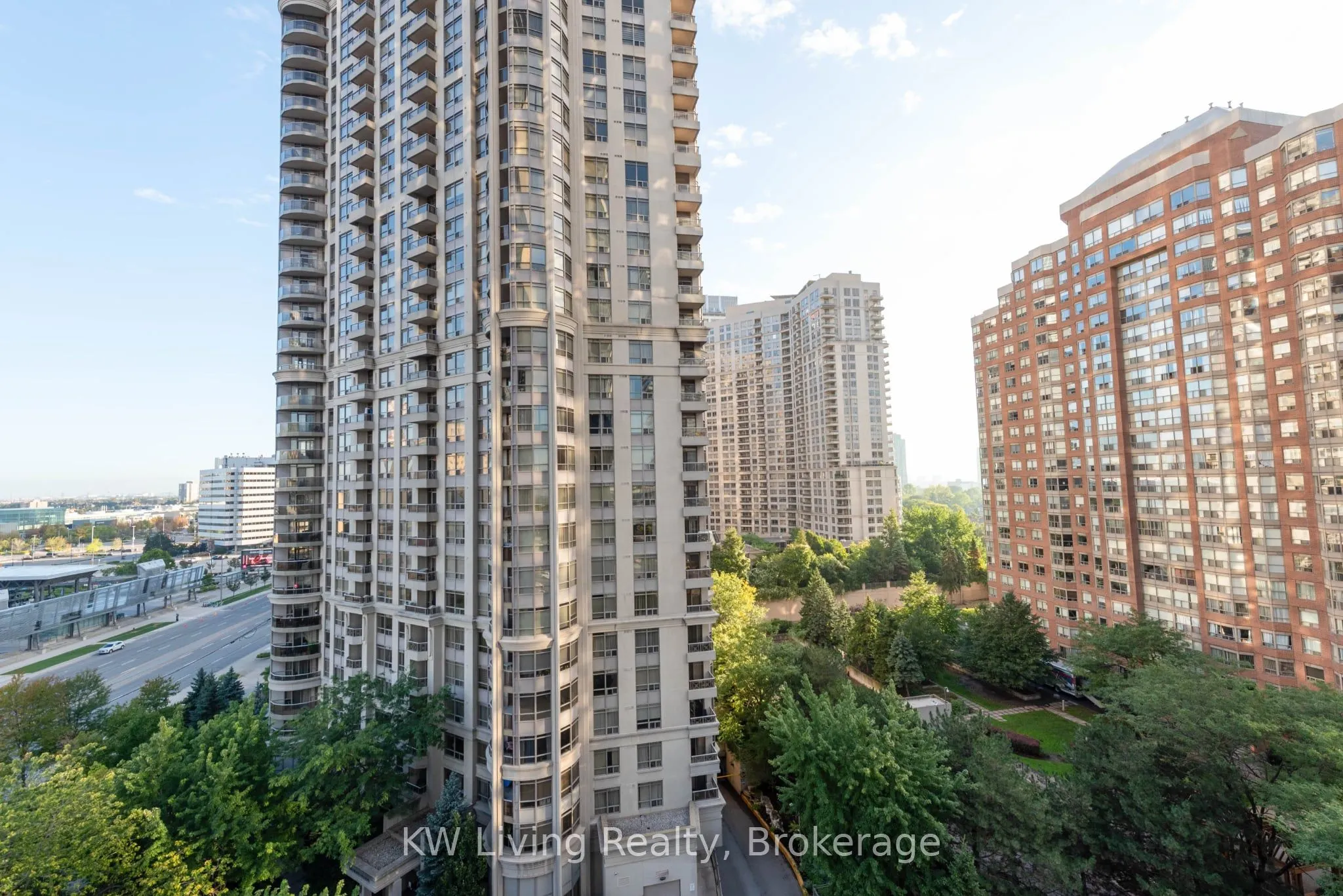 330 Burnhamthorpe Road W, #1008