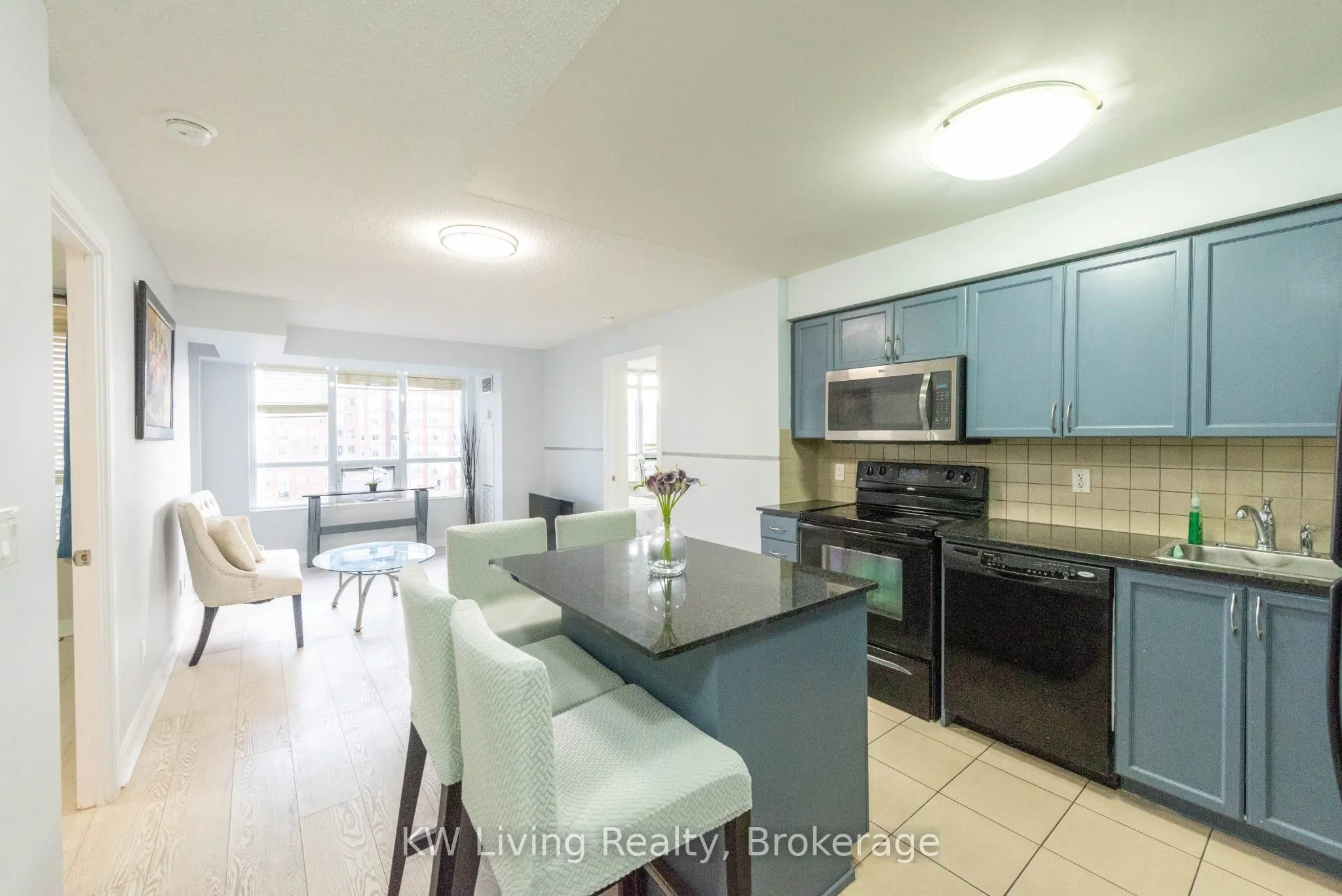 330 Burnhamthorpe Road W, #1008