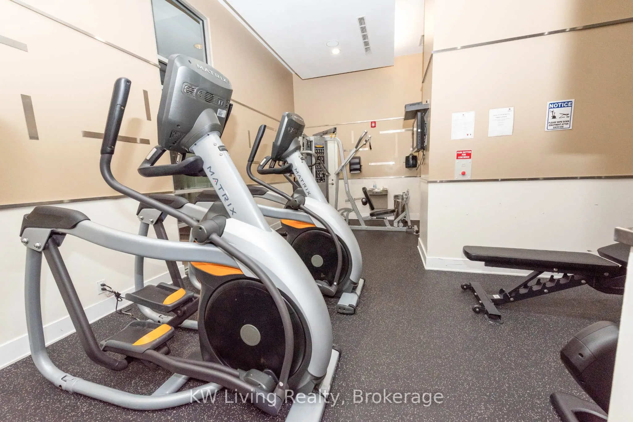 330 Burnhamthorpe Road W, #1008