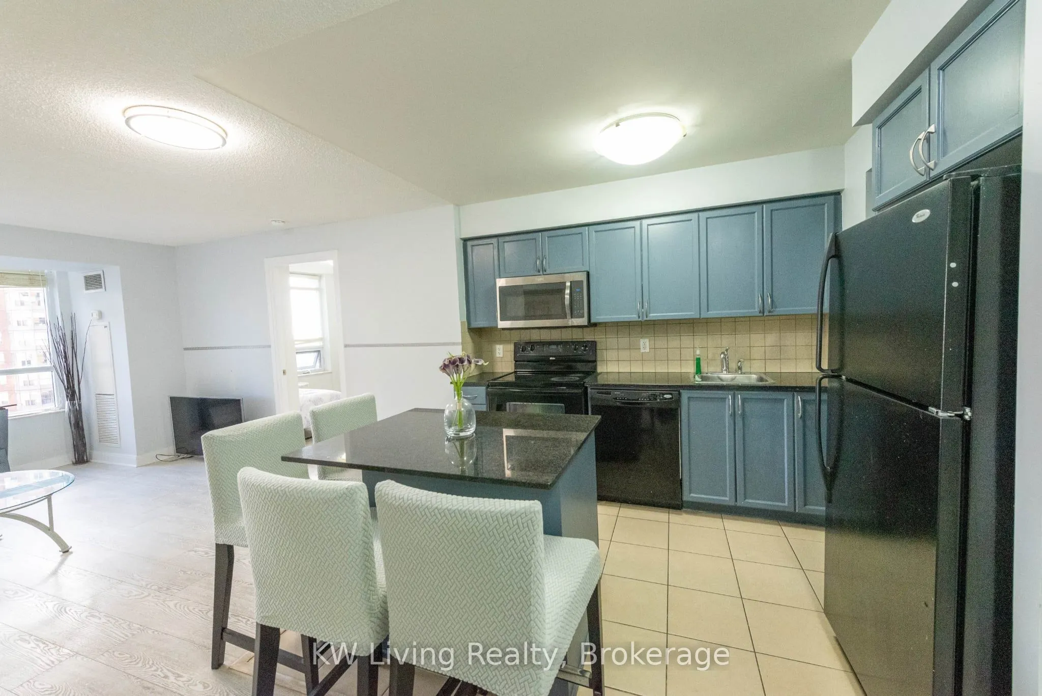 330 Burnhamthorpe Road W, #1008