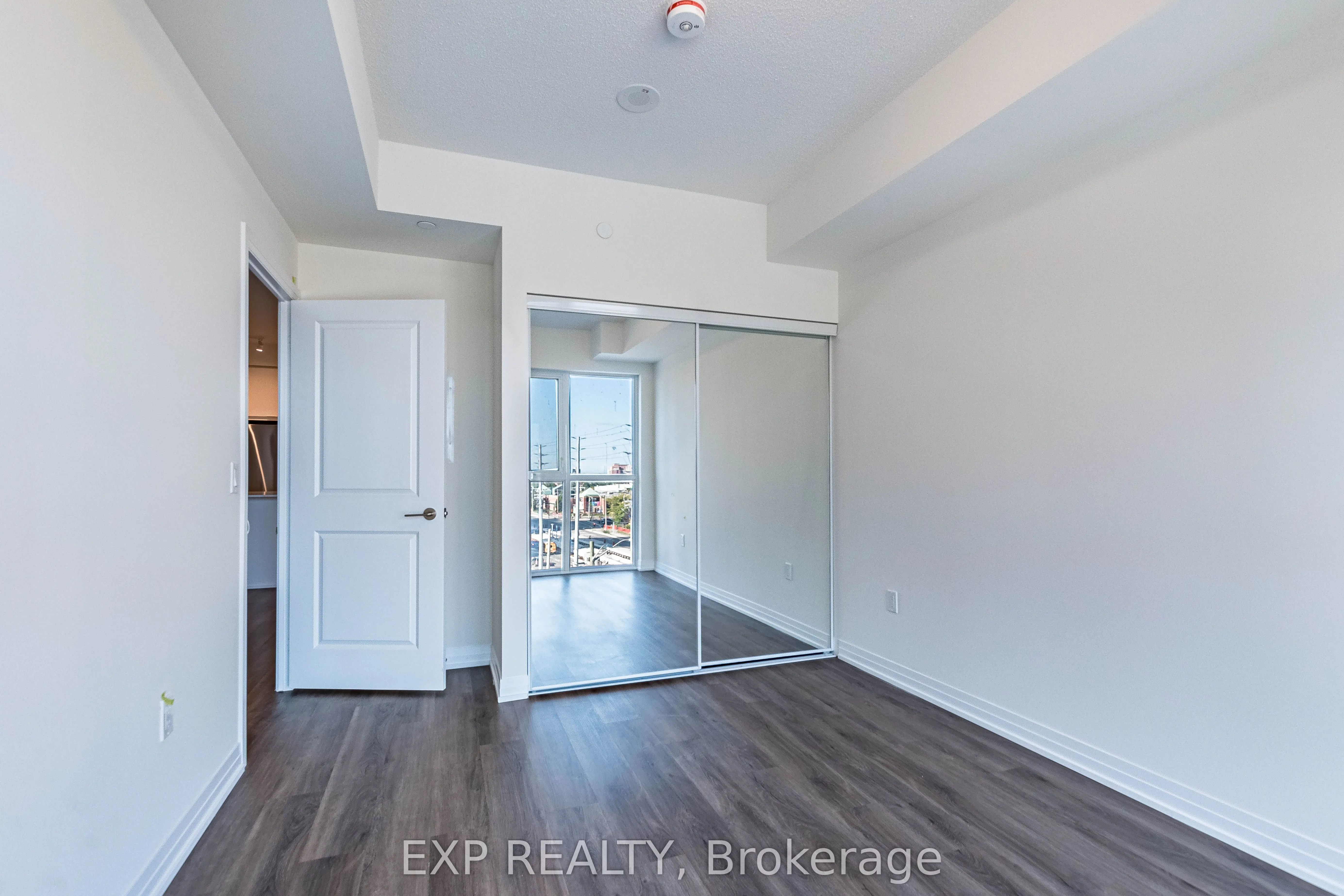 15 Watergarden Drive, #502