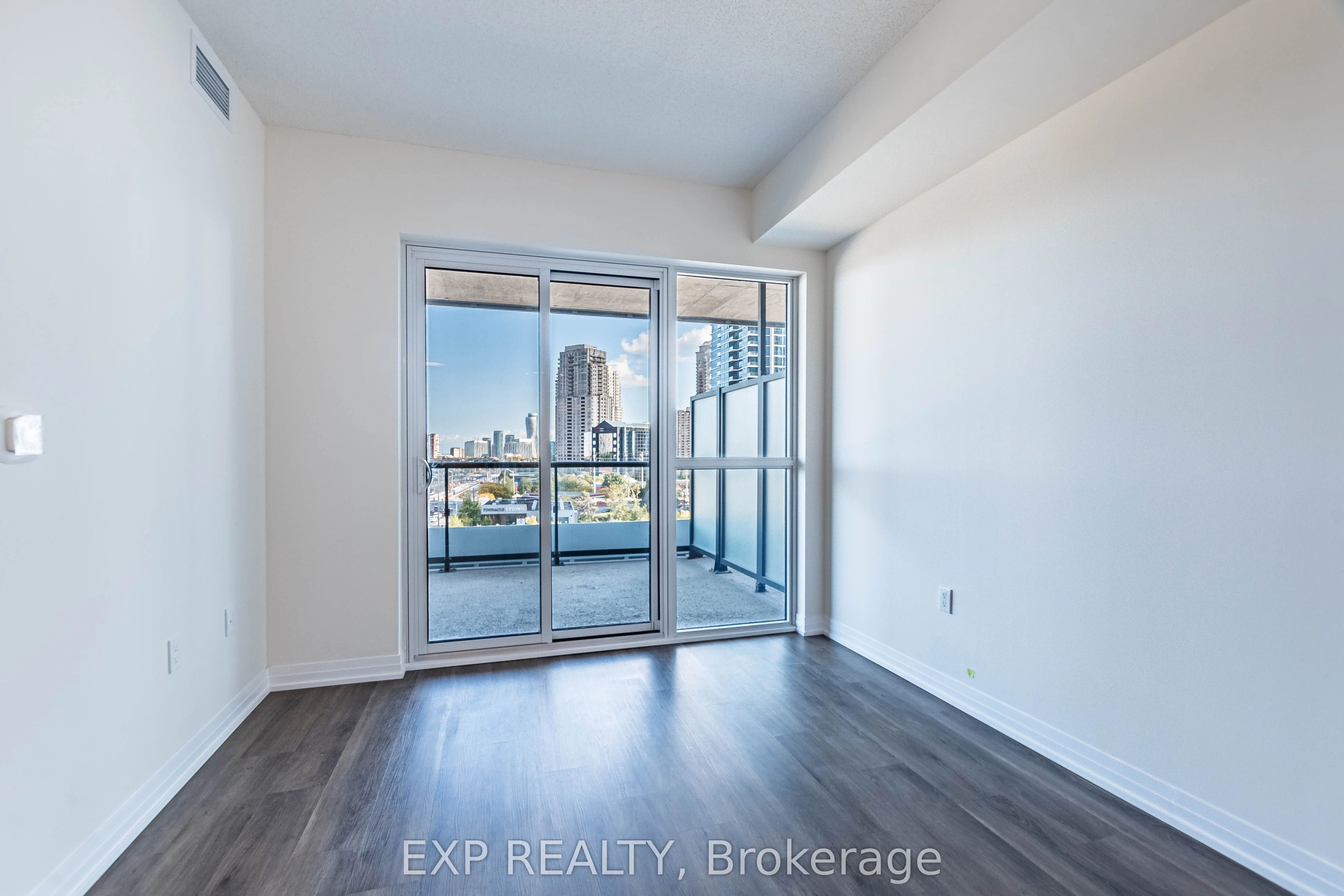 15 Watergarden Drive, #502