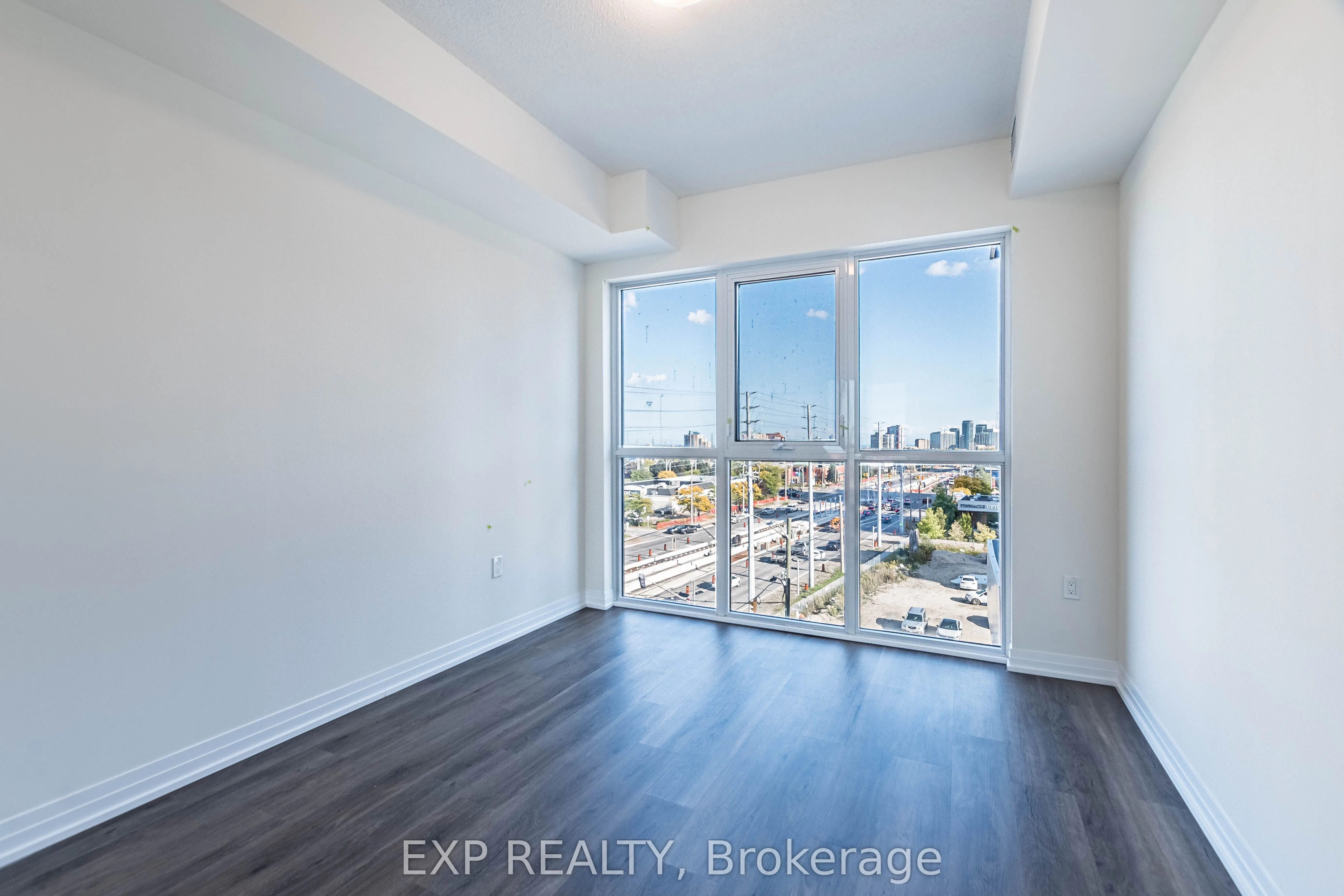 15 Watergarden Drive, #502