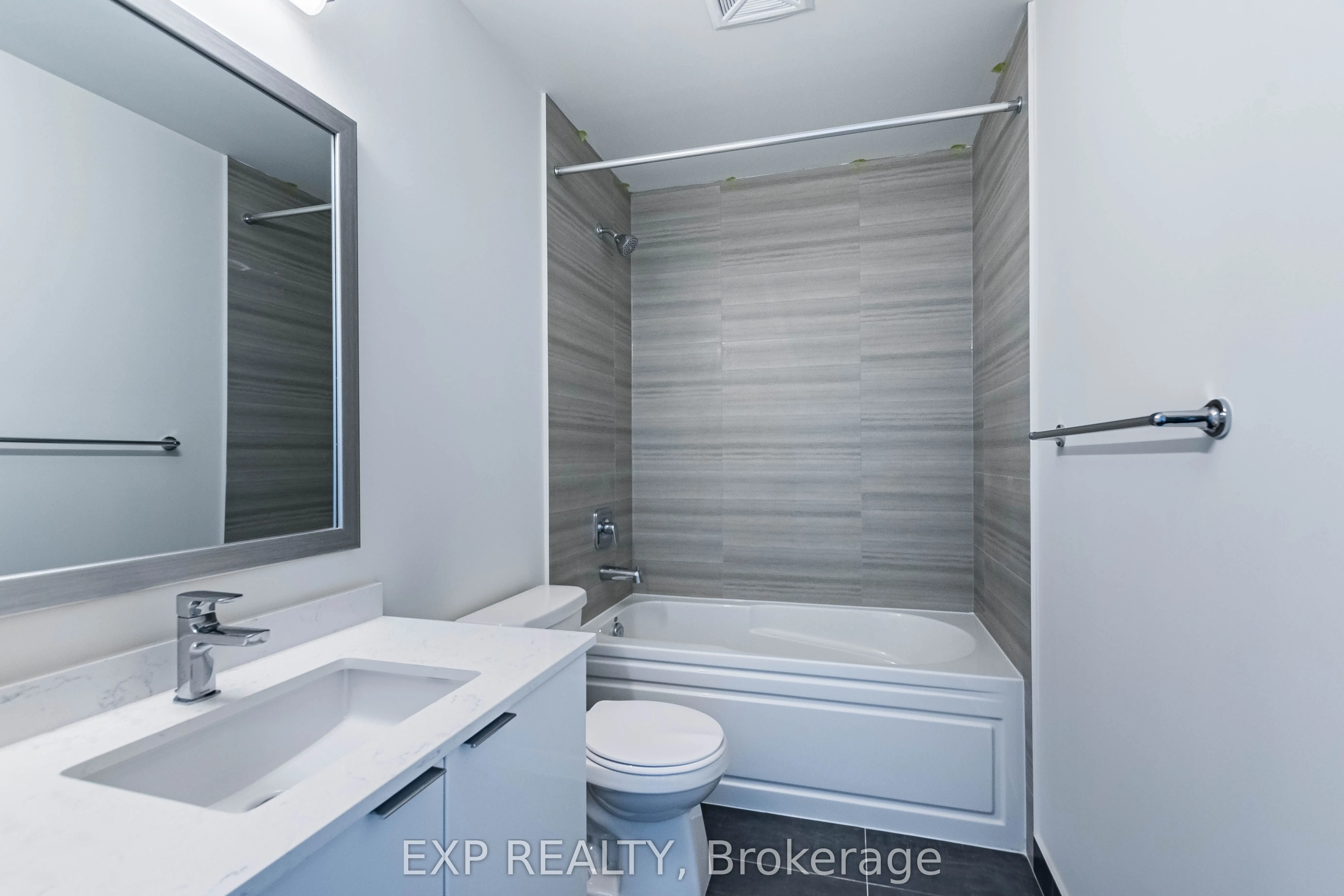 15 Watergarden Drive, #502
