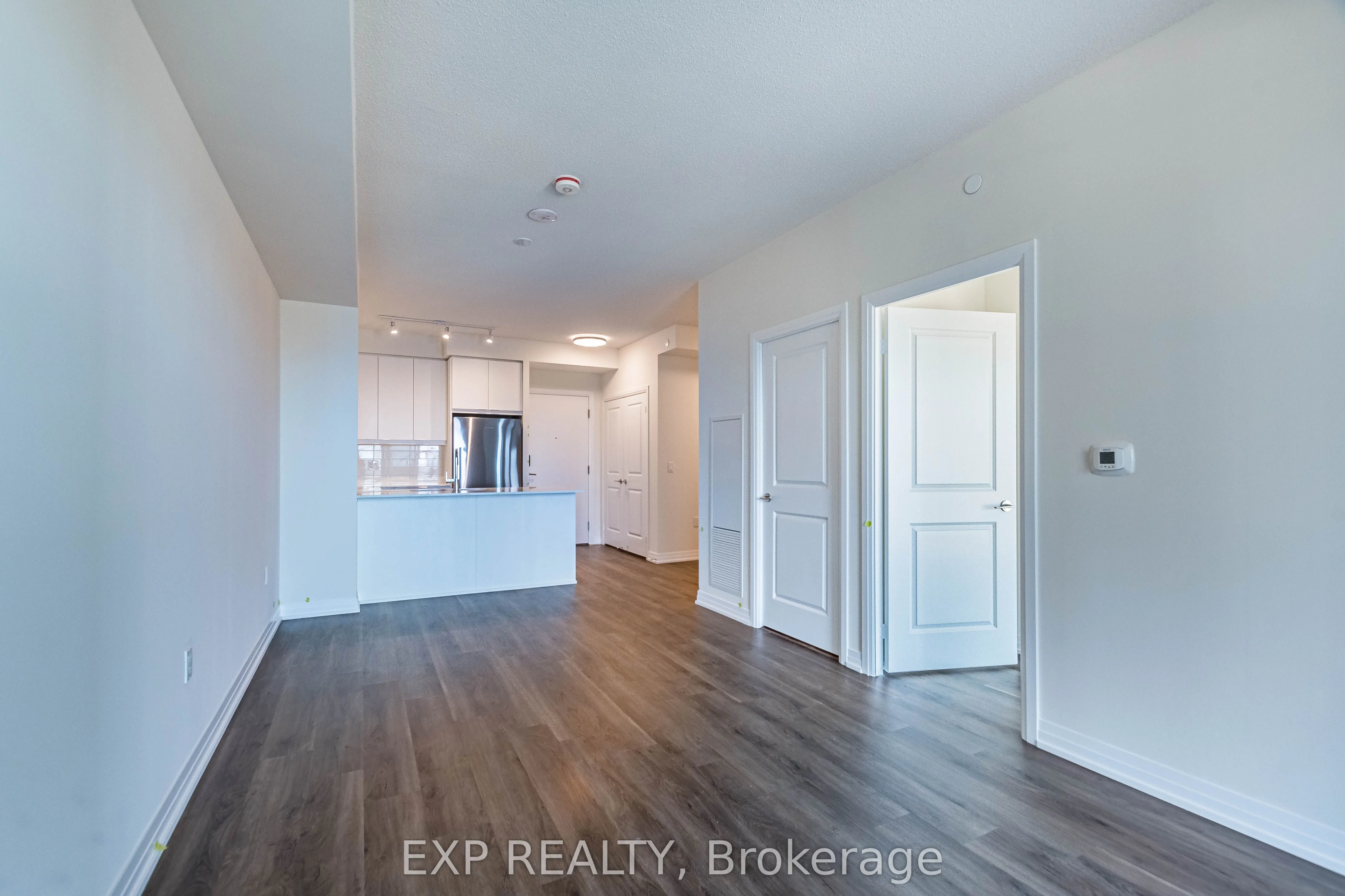15 Watergarden Drive, #502