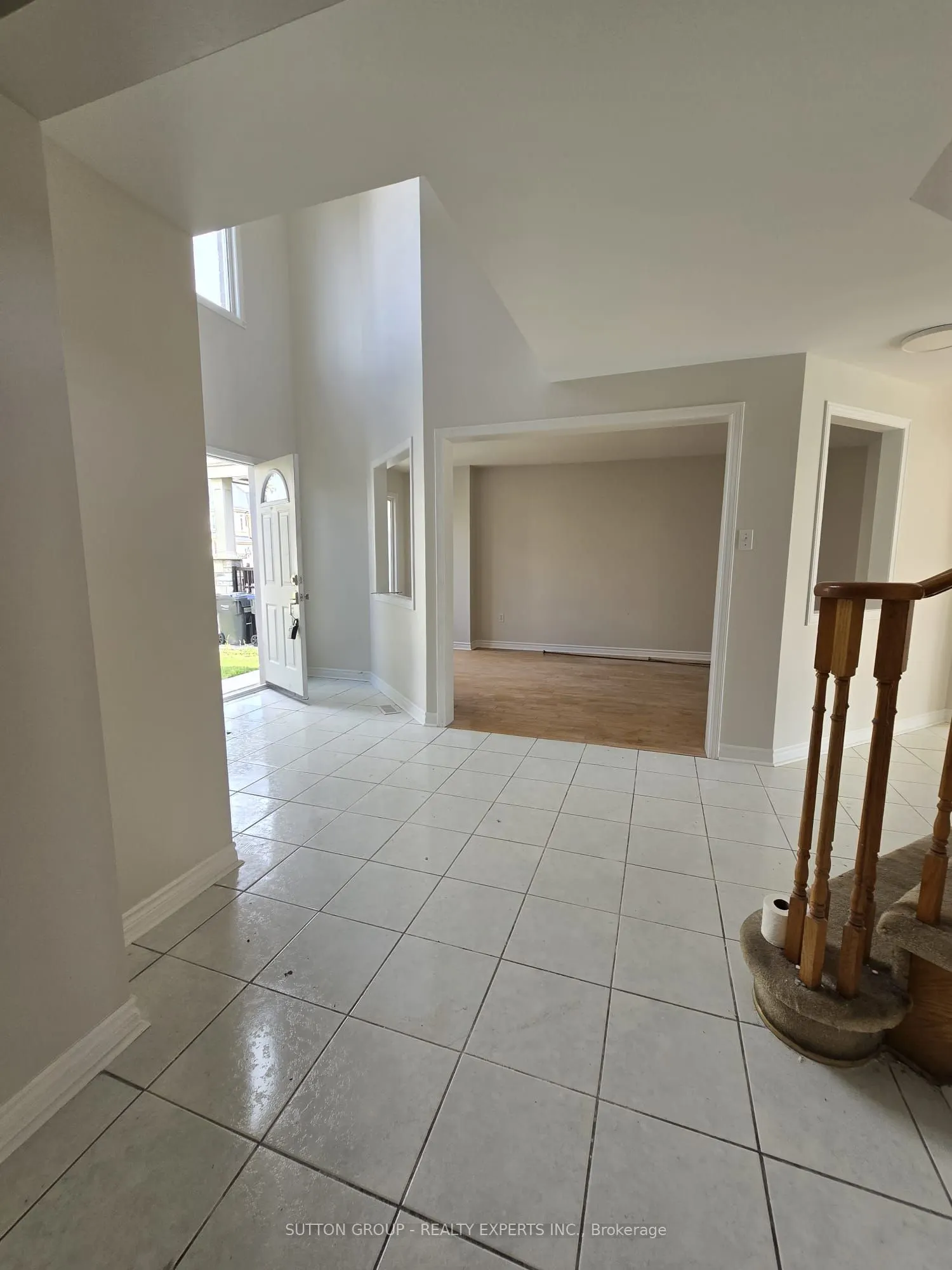 135 Moffatt Avenue