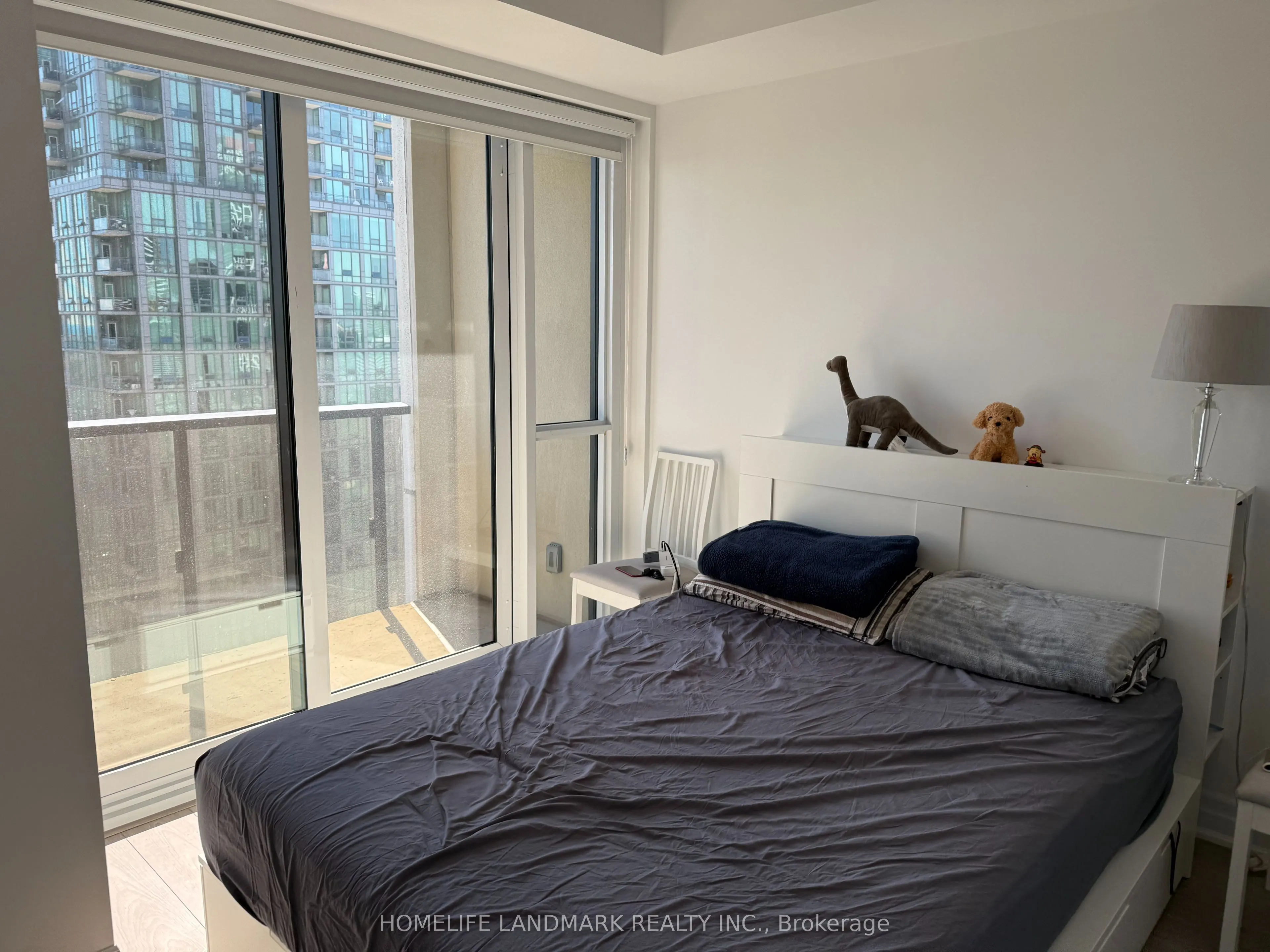 36 ELM Drive W, #2506