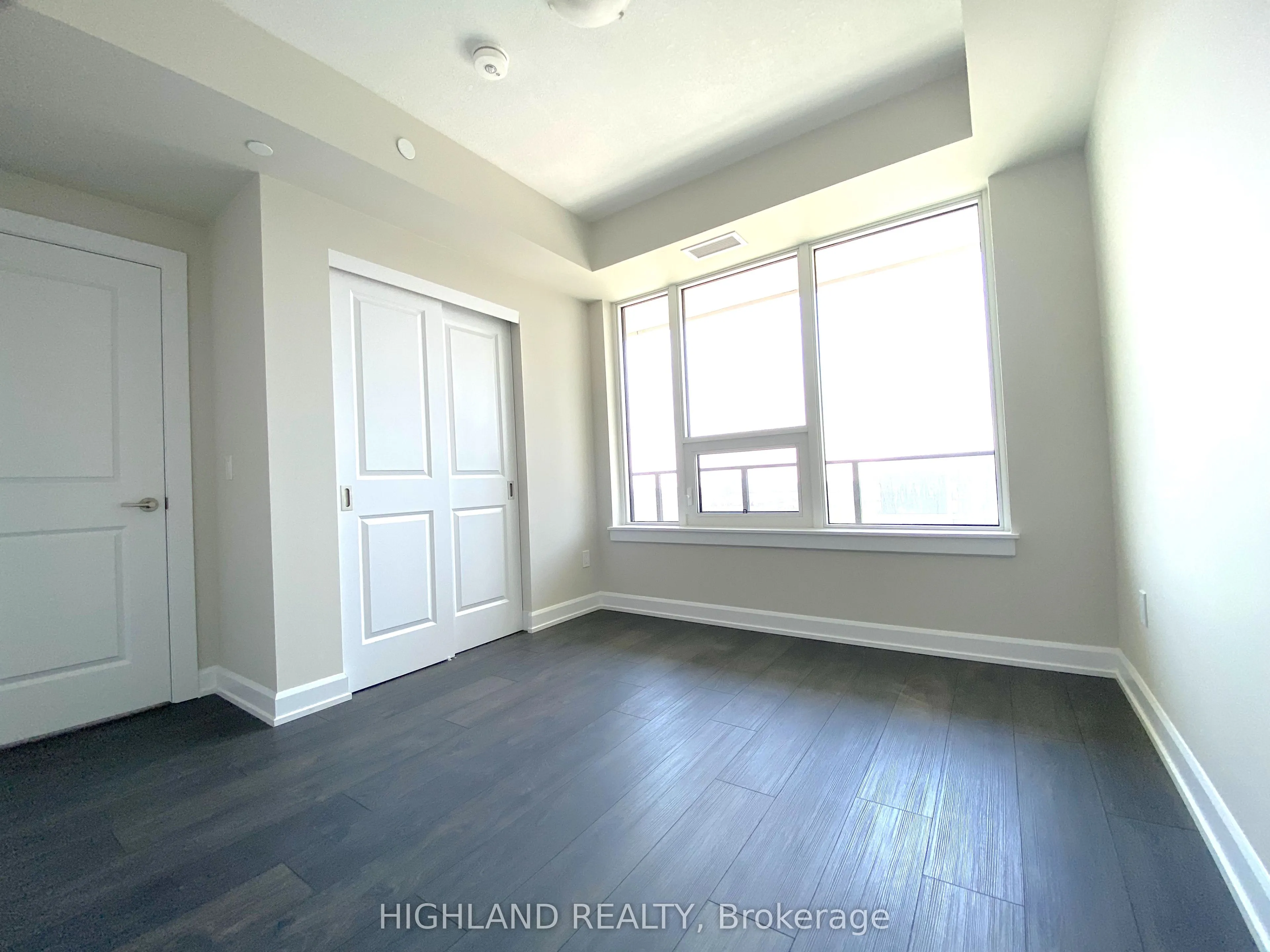 3220 William Coltson Avenue, #823