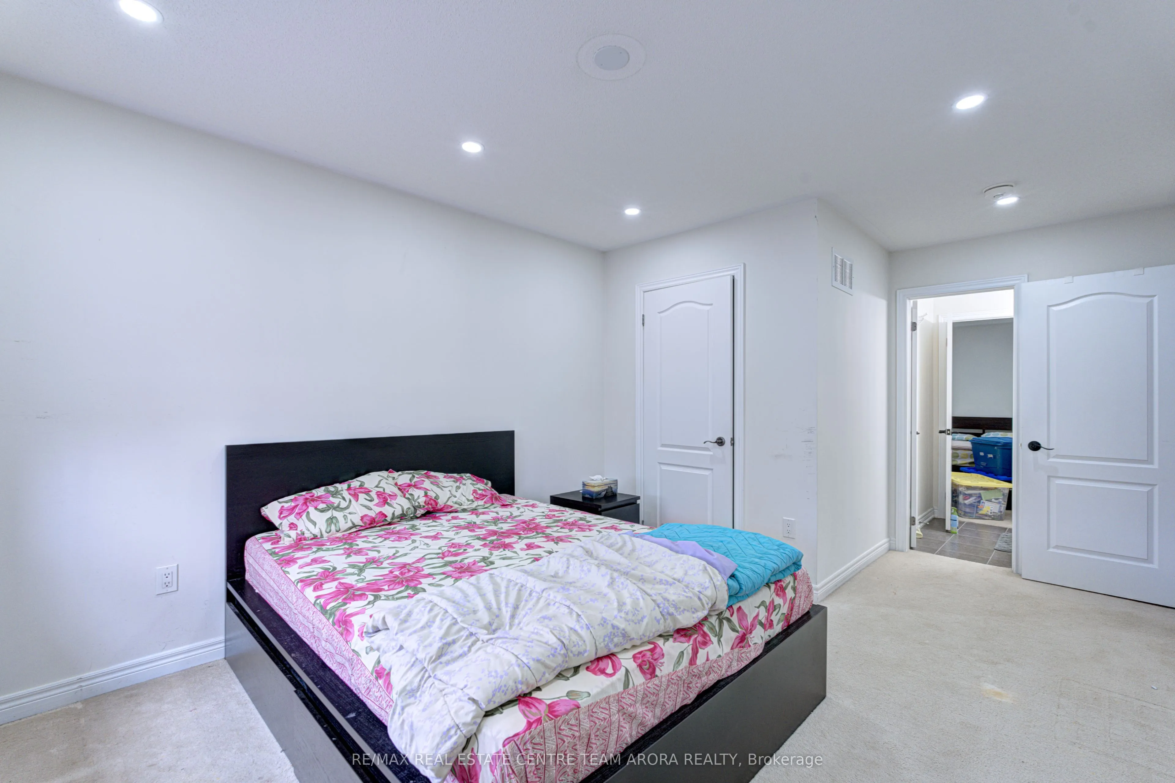 3 Lackington Street