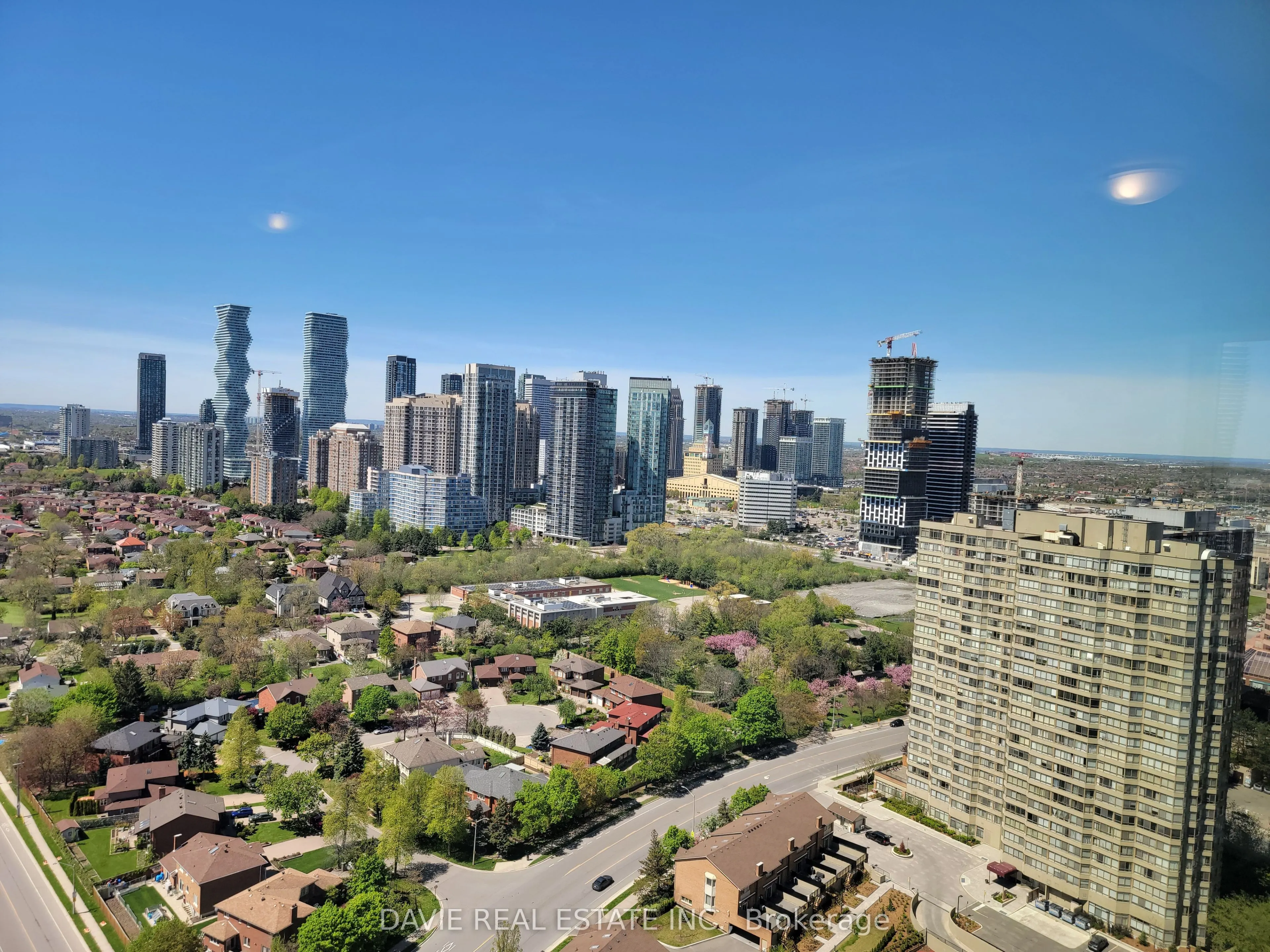 36 Elm Drive W, #2909