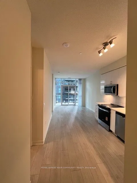 38 Annie Craig Drive, #403