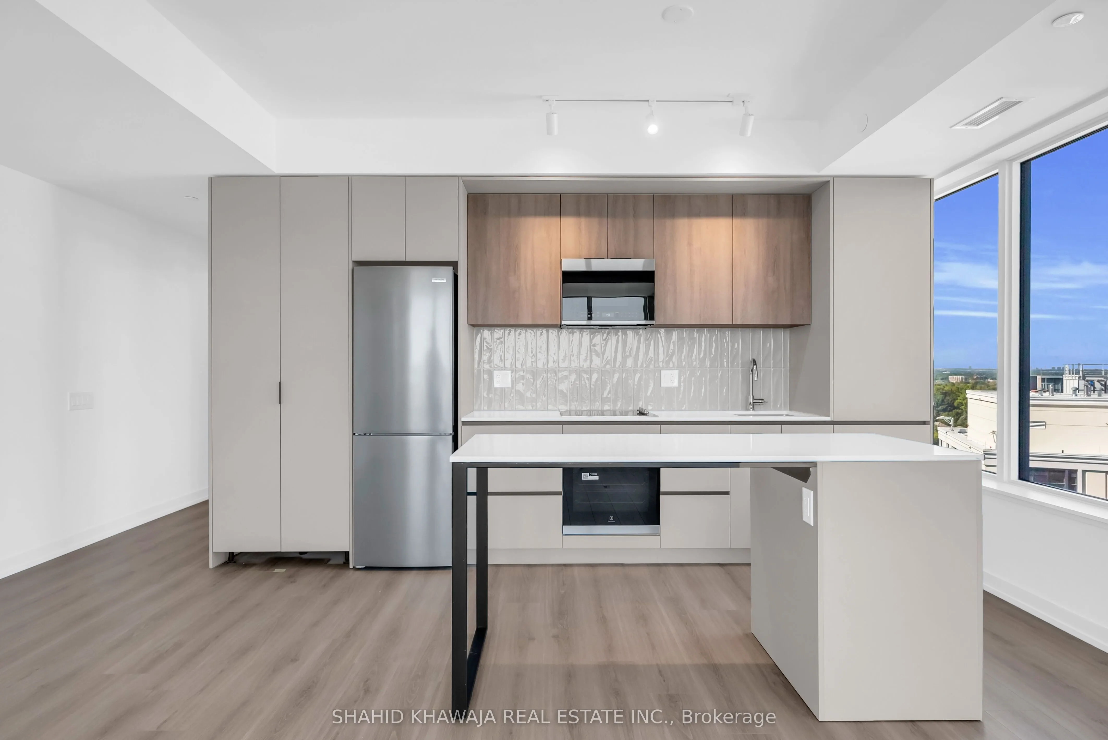 2485 Eglinton Avenue W #1415