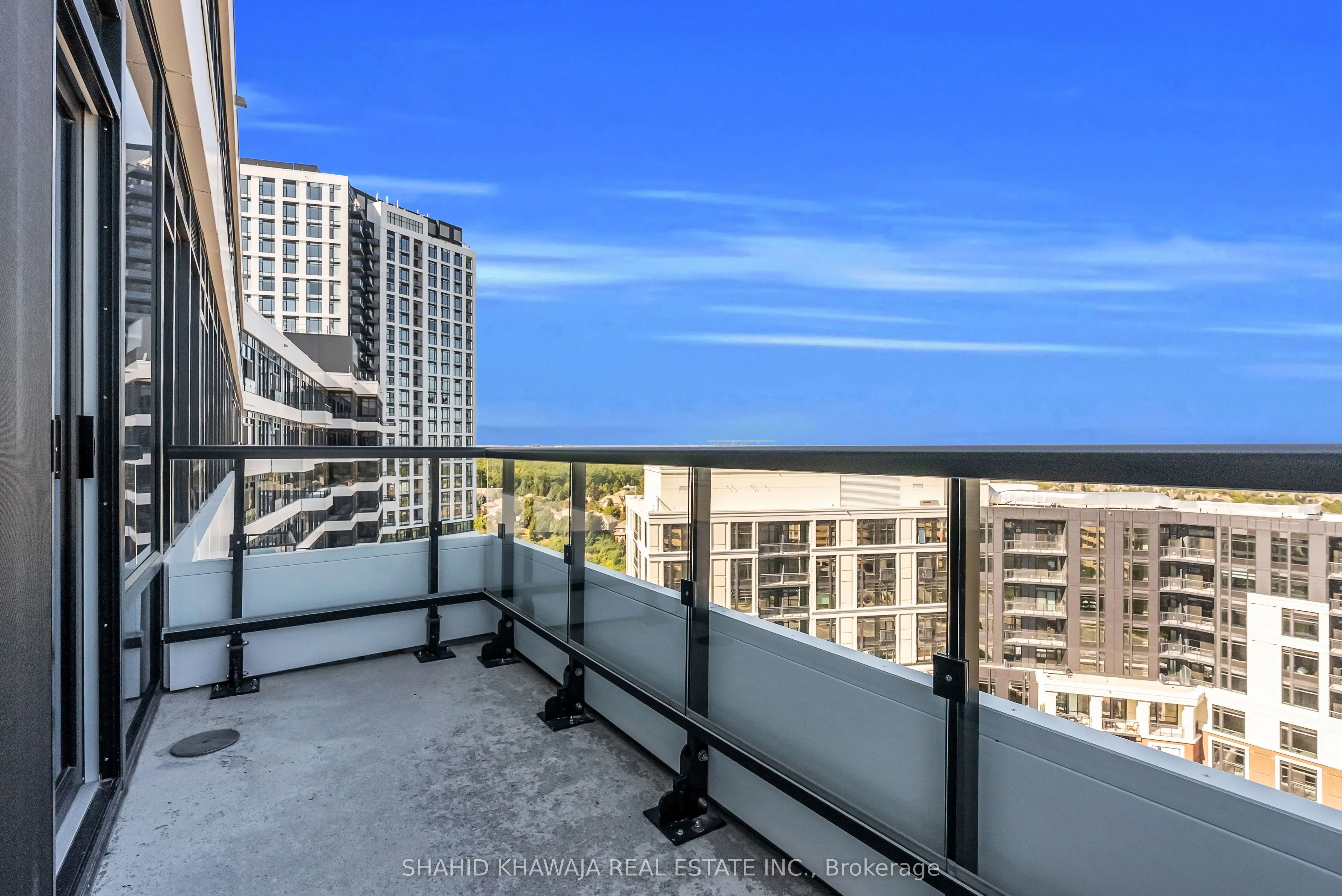 2485 Eglinton Ave Avenue W, #1415