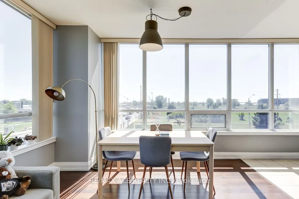 1060 Sheppard Avenue W, #315