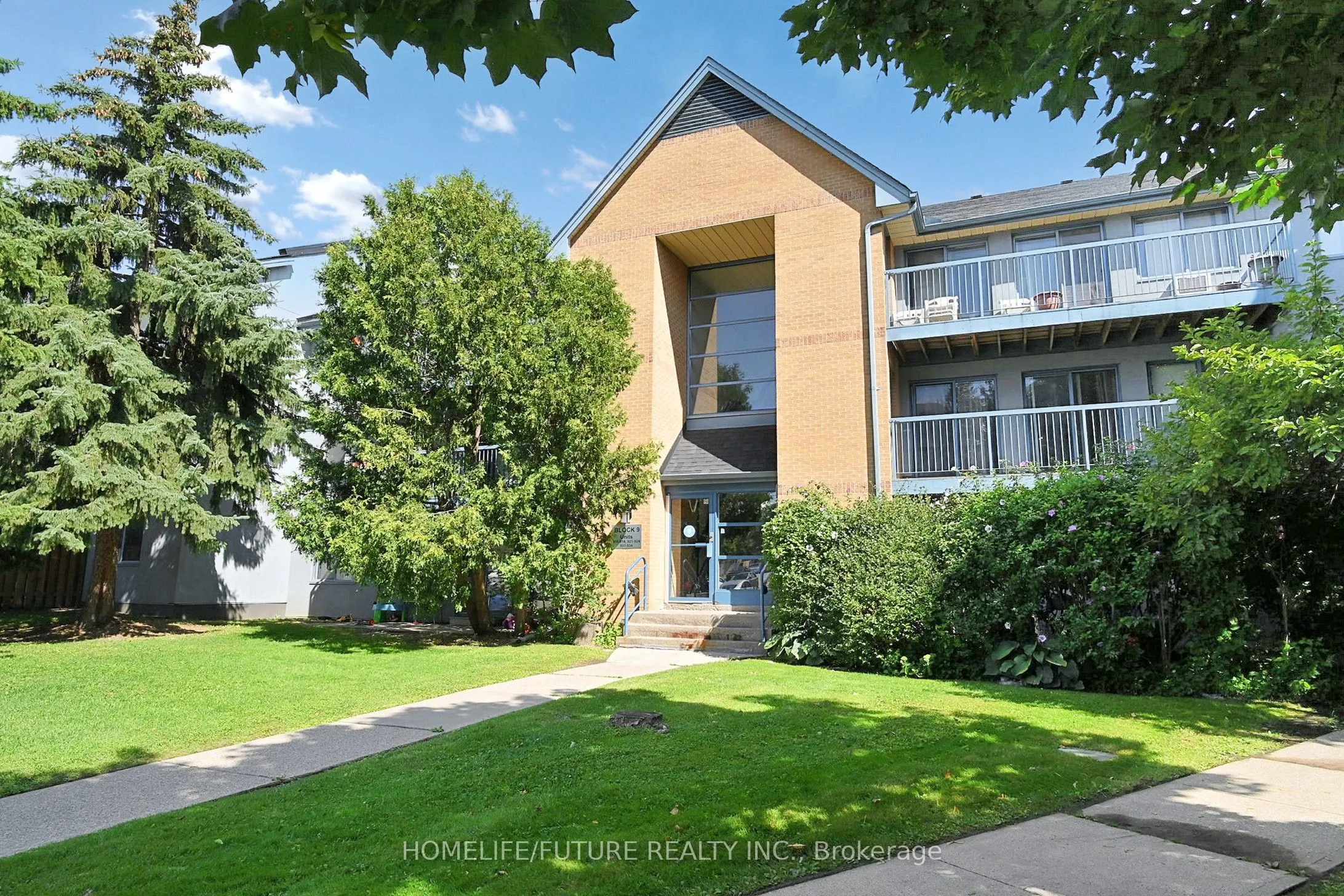 95 Trailwood Drive, #913