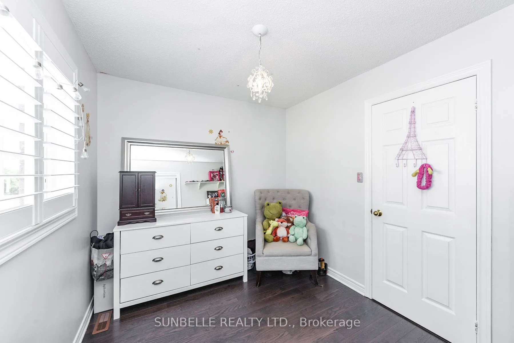 38 Sunny Glen Crescent