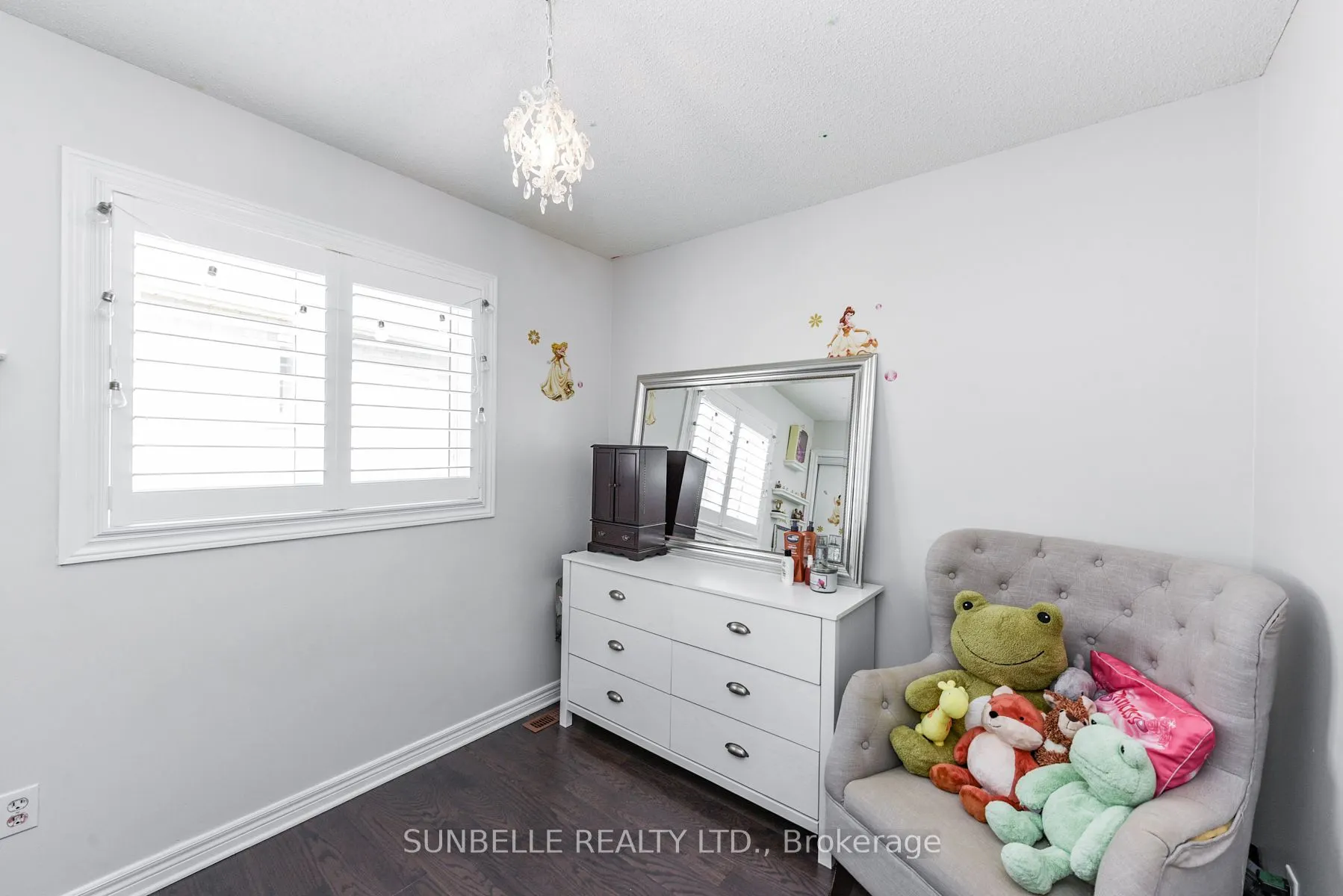 38 Sunny Glen Crescent