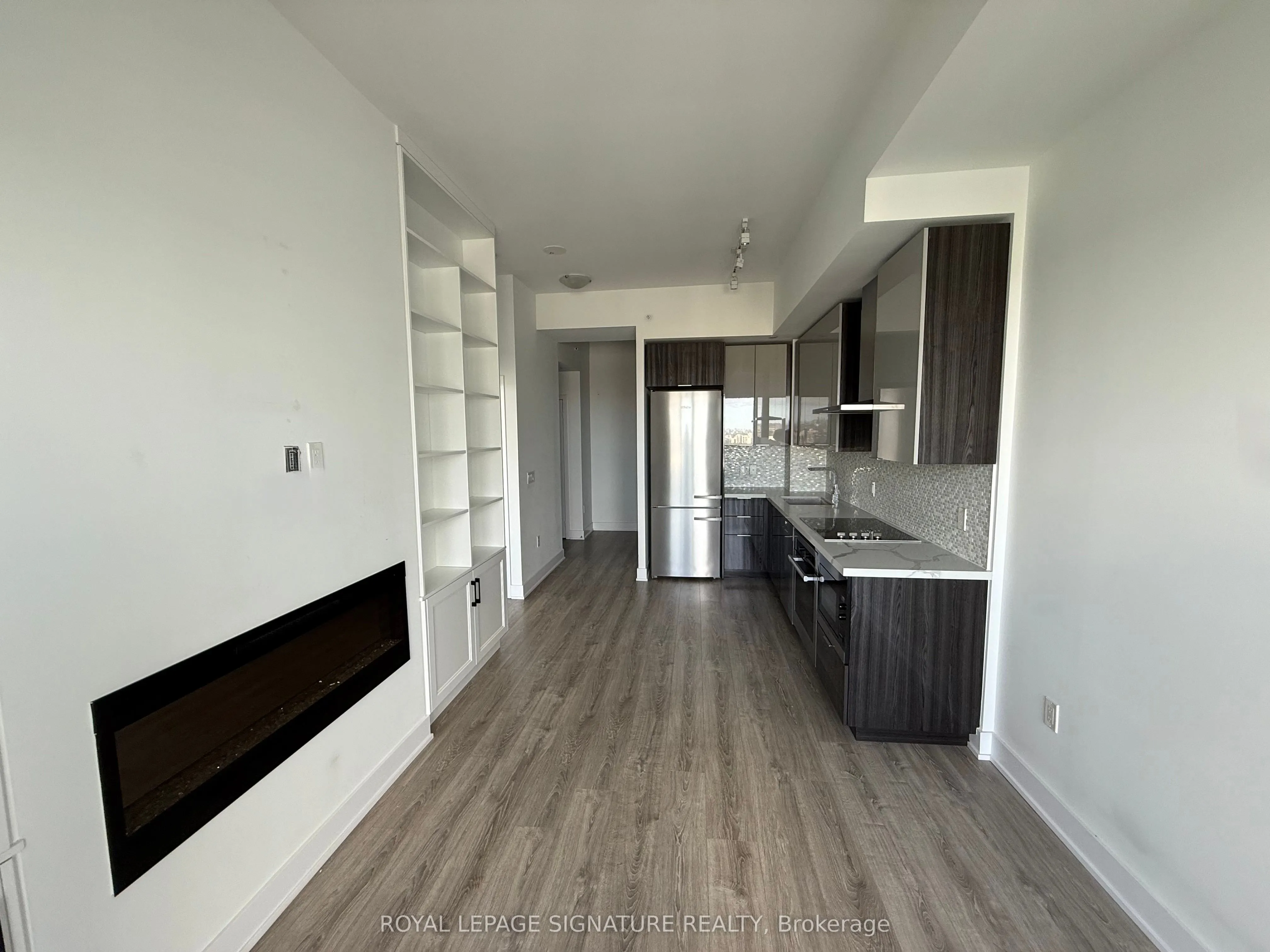 20 Shore Breeze Drive, #06