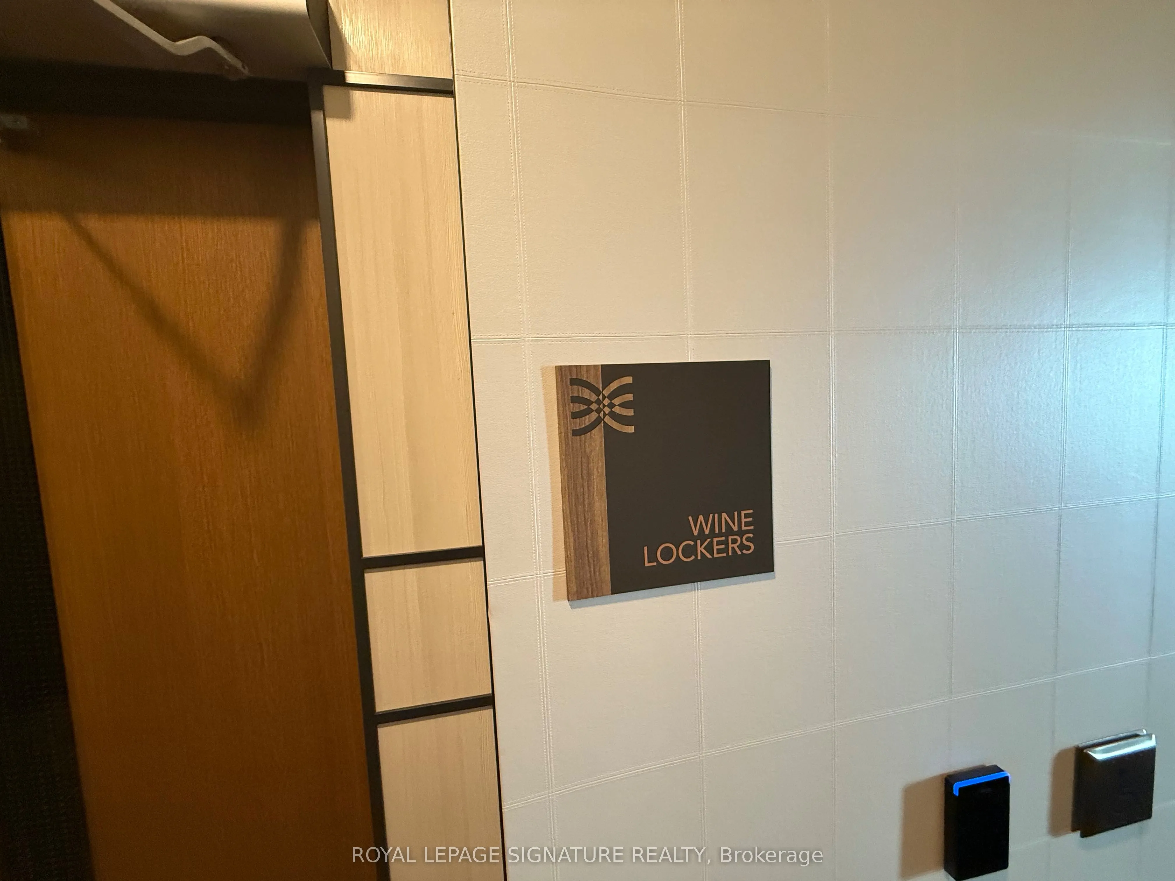 20 Shore Breeze Drive, #06