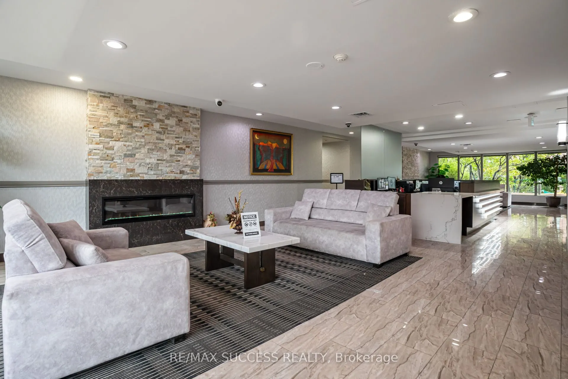 145 Hillcrest Avenue, #713