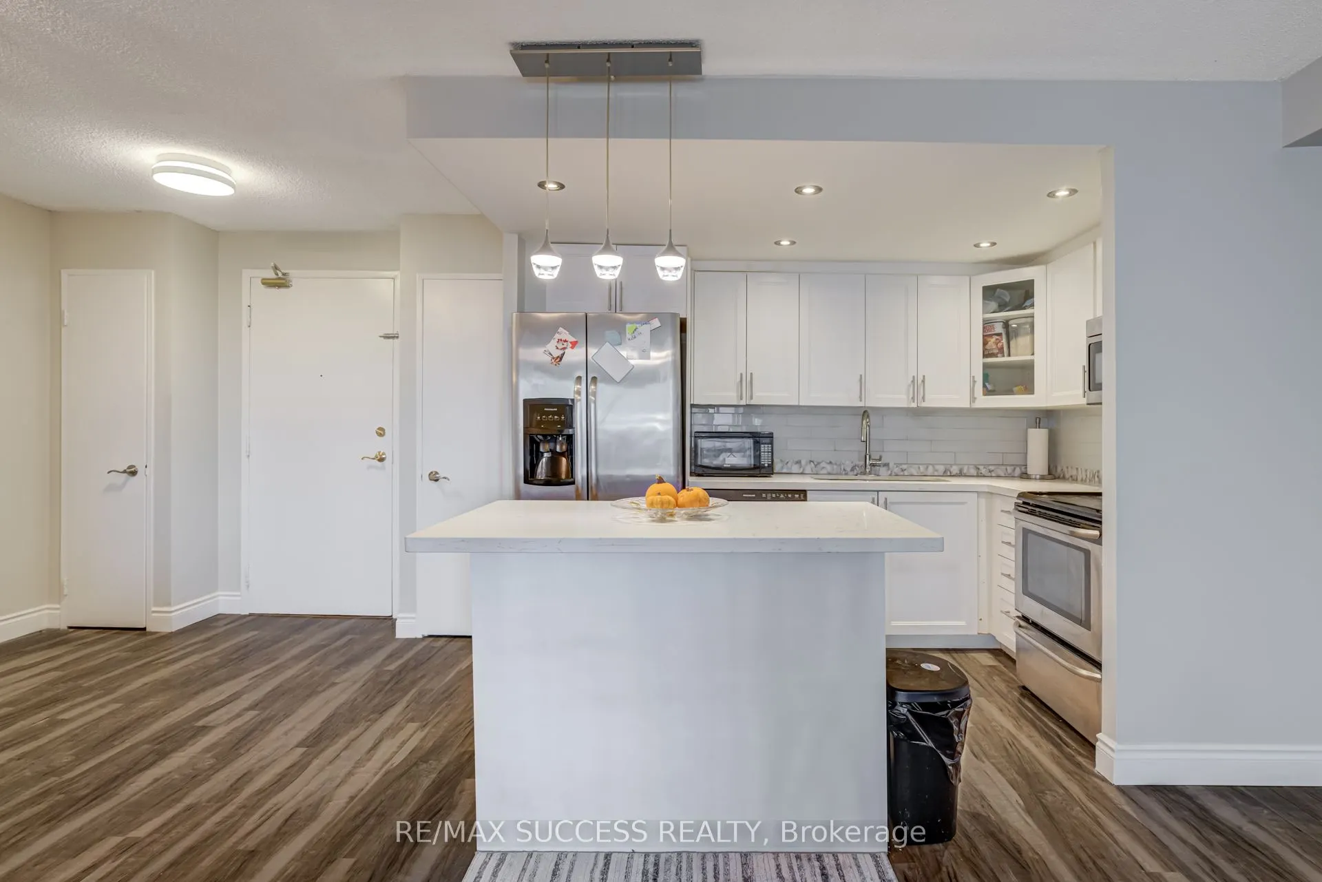 145 Hillcrest Avenue, #713