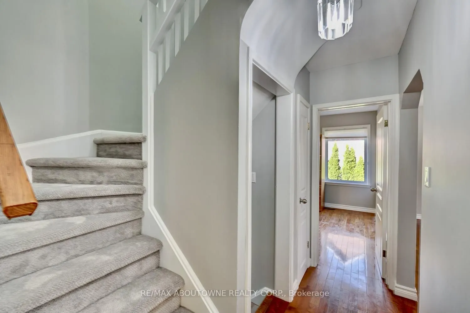 1493 Briarwood Crescent