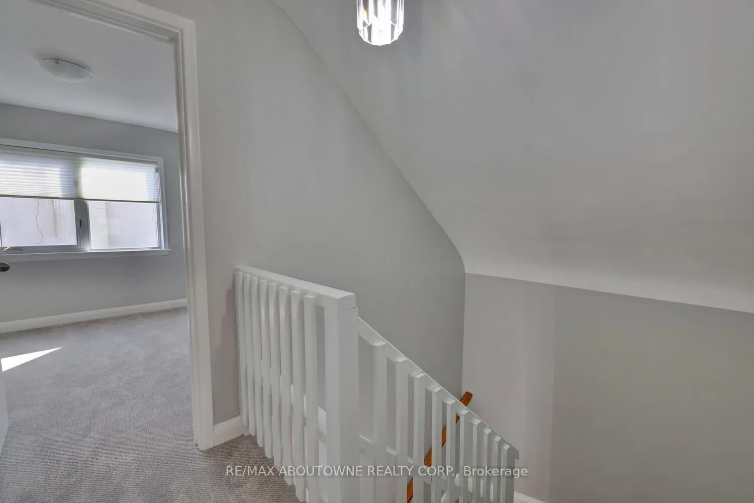 1493 Briarwood Crescent