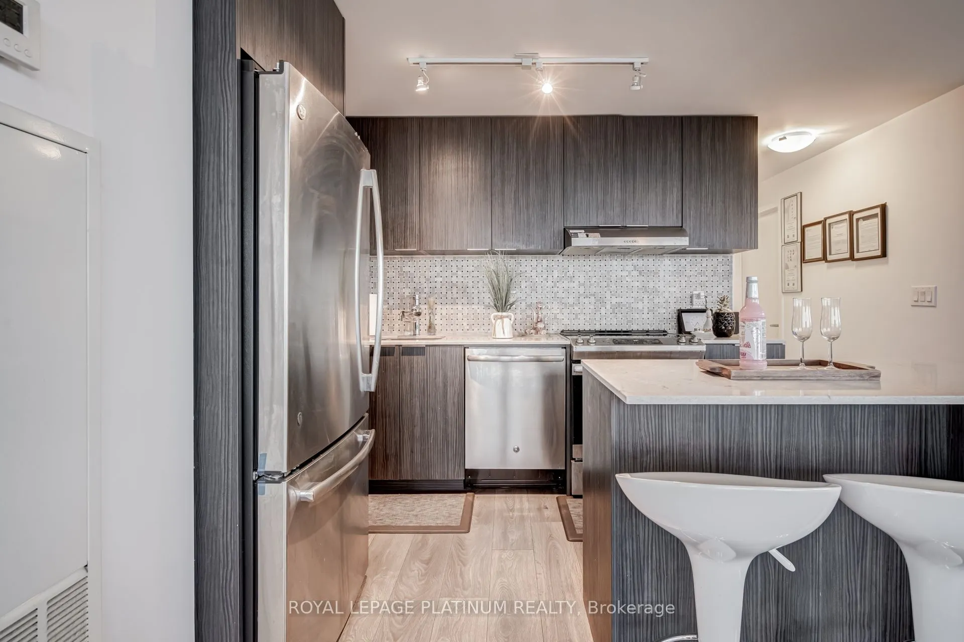2520 Eglinton Avenue W, #1514