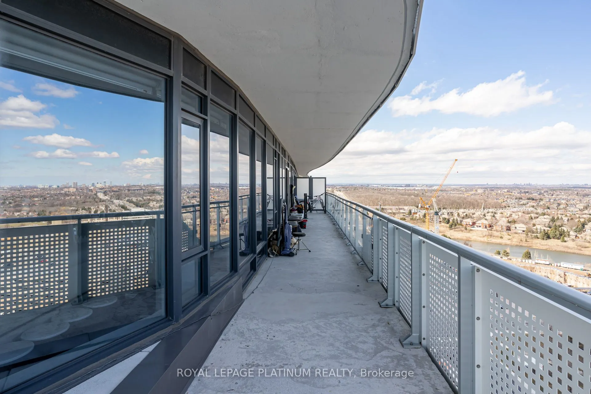 2520 Eglinton Avenue W, #1514