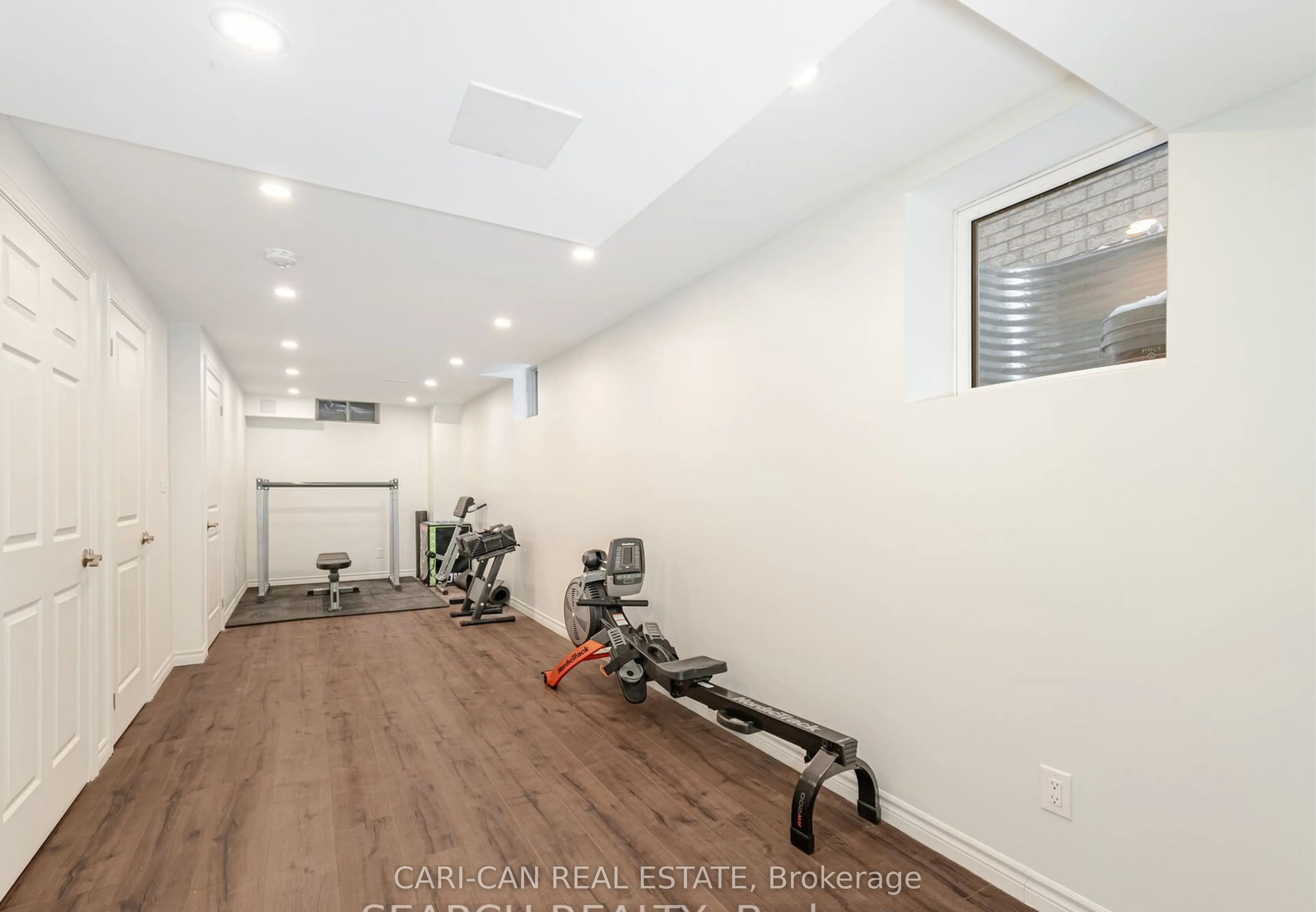 18 Angelfish Road