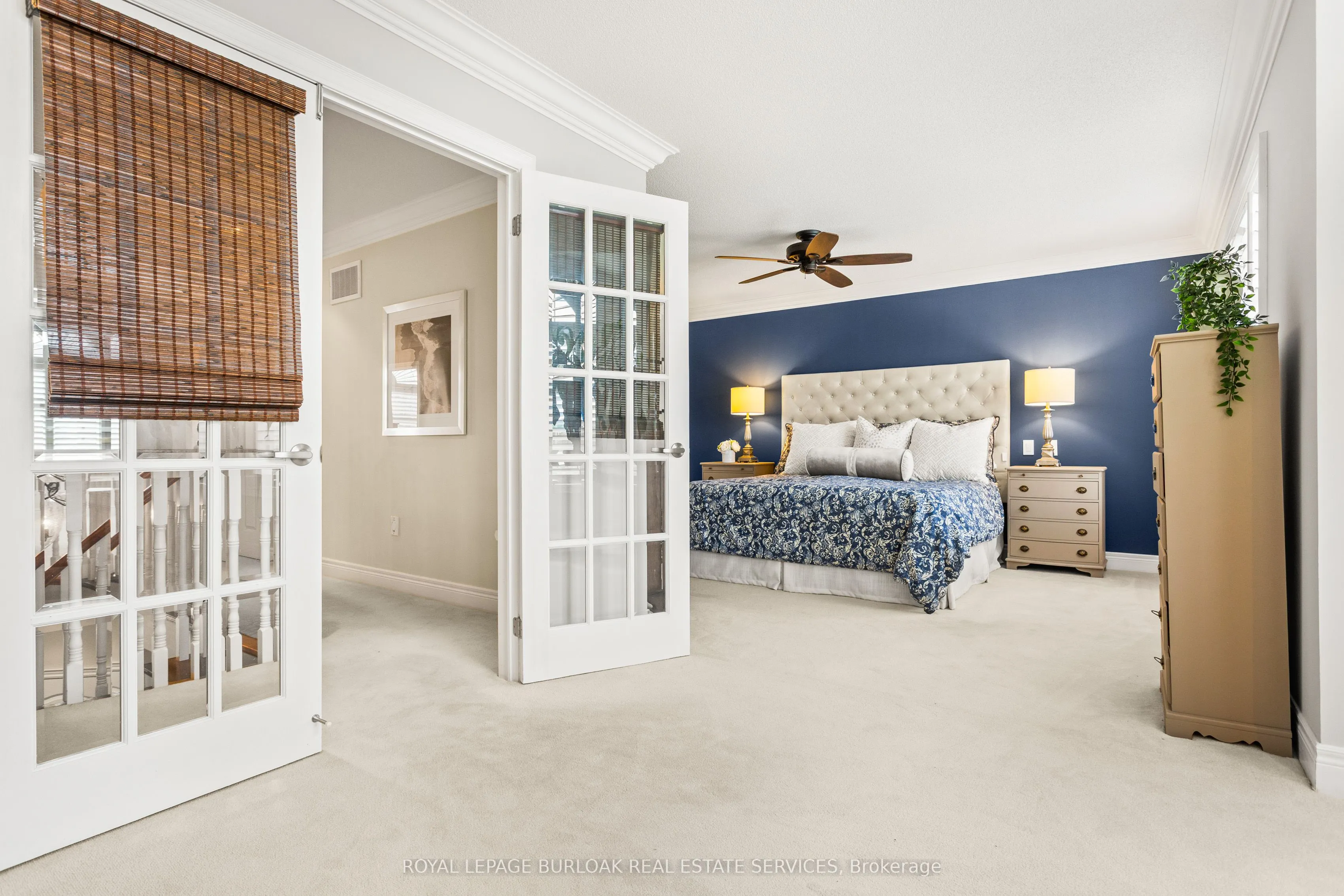 2135 Devonshire Crescent