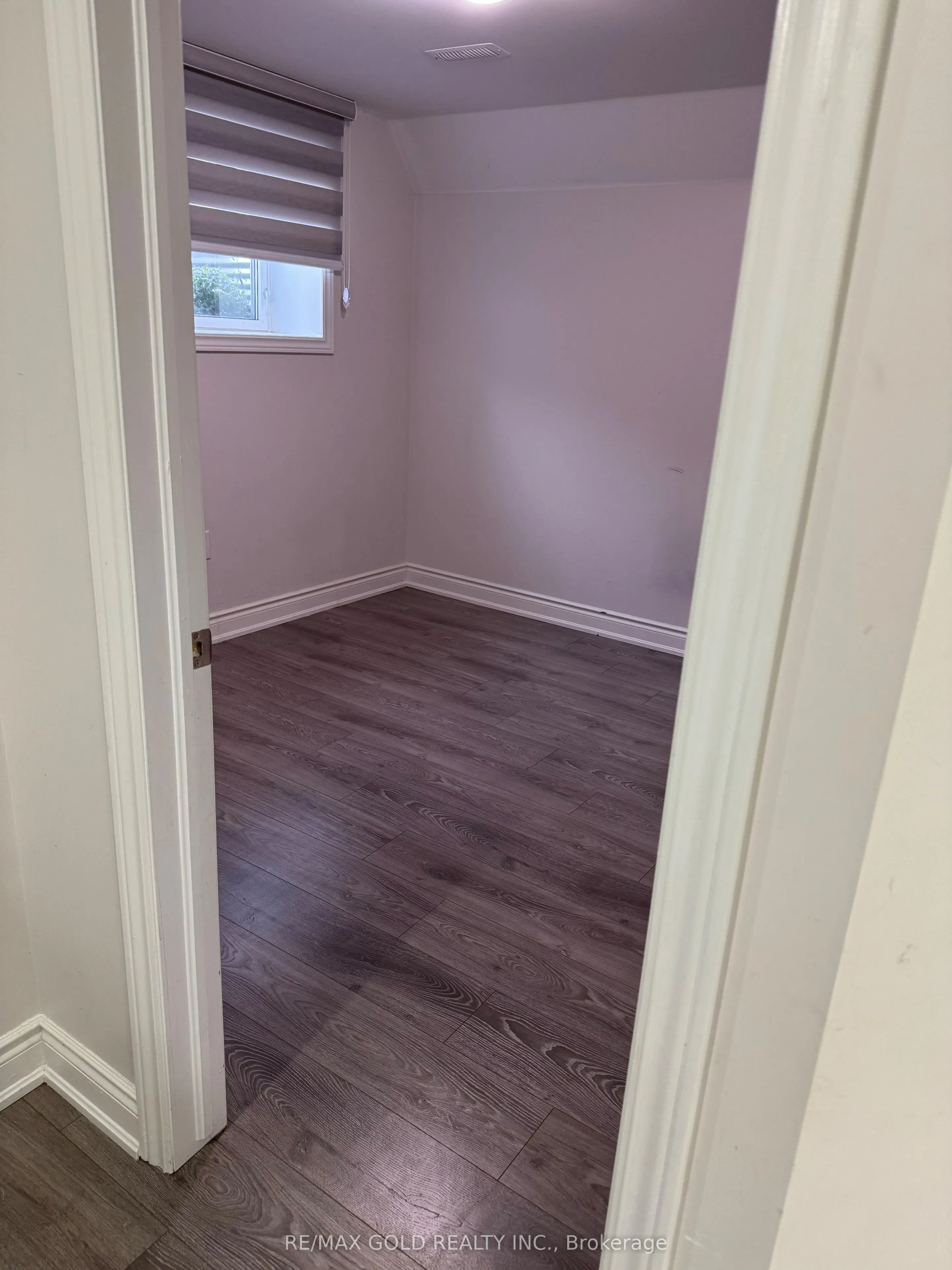 13 Leadenhall Rd ( Bsmt ) Road