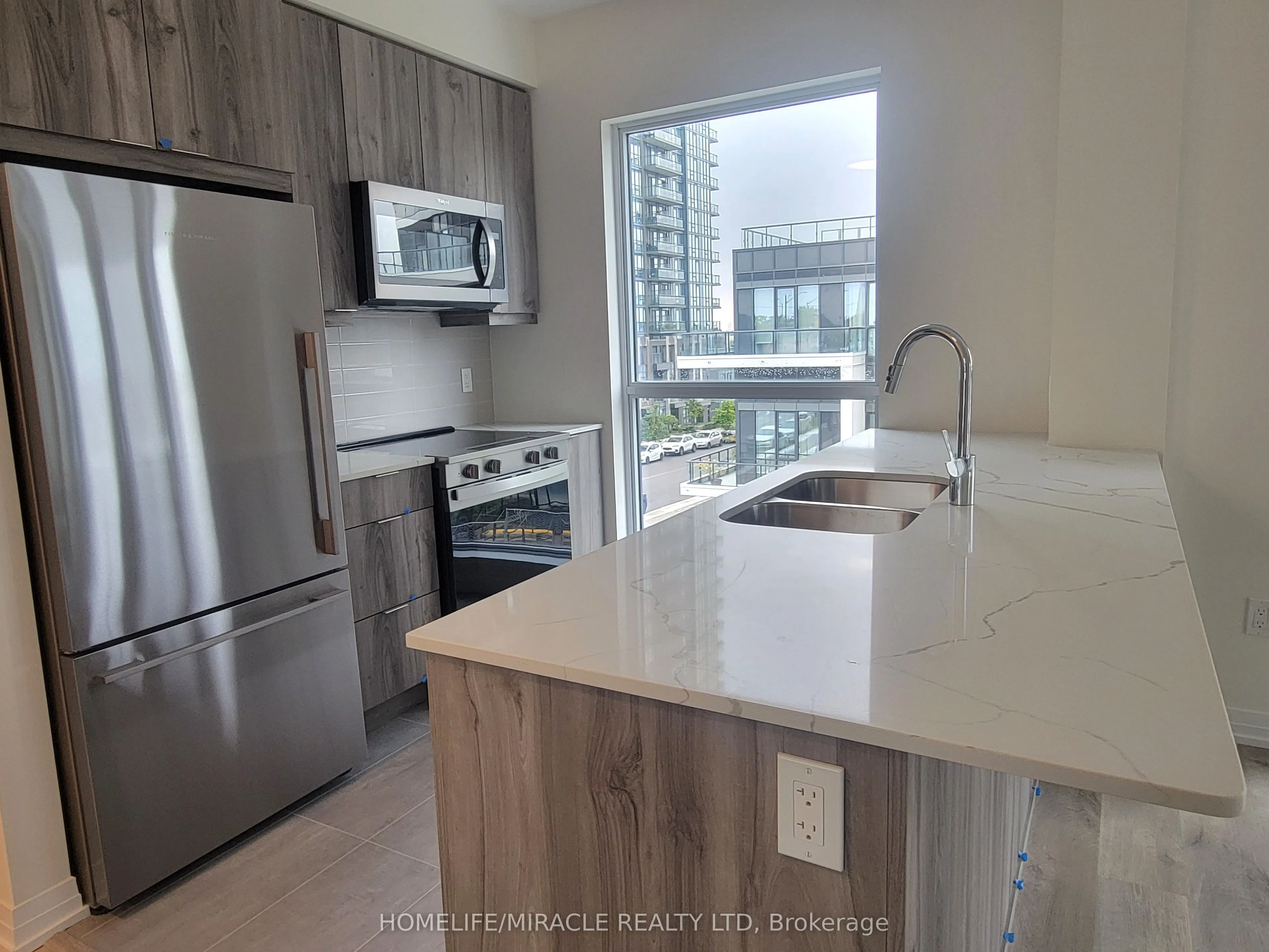 15 Watergarden Drive, #210