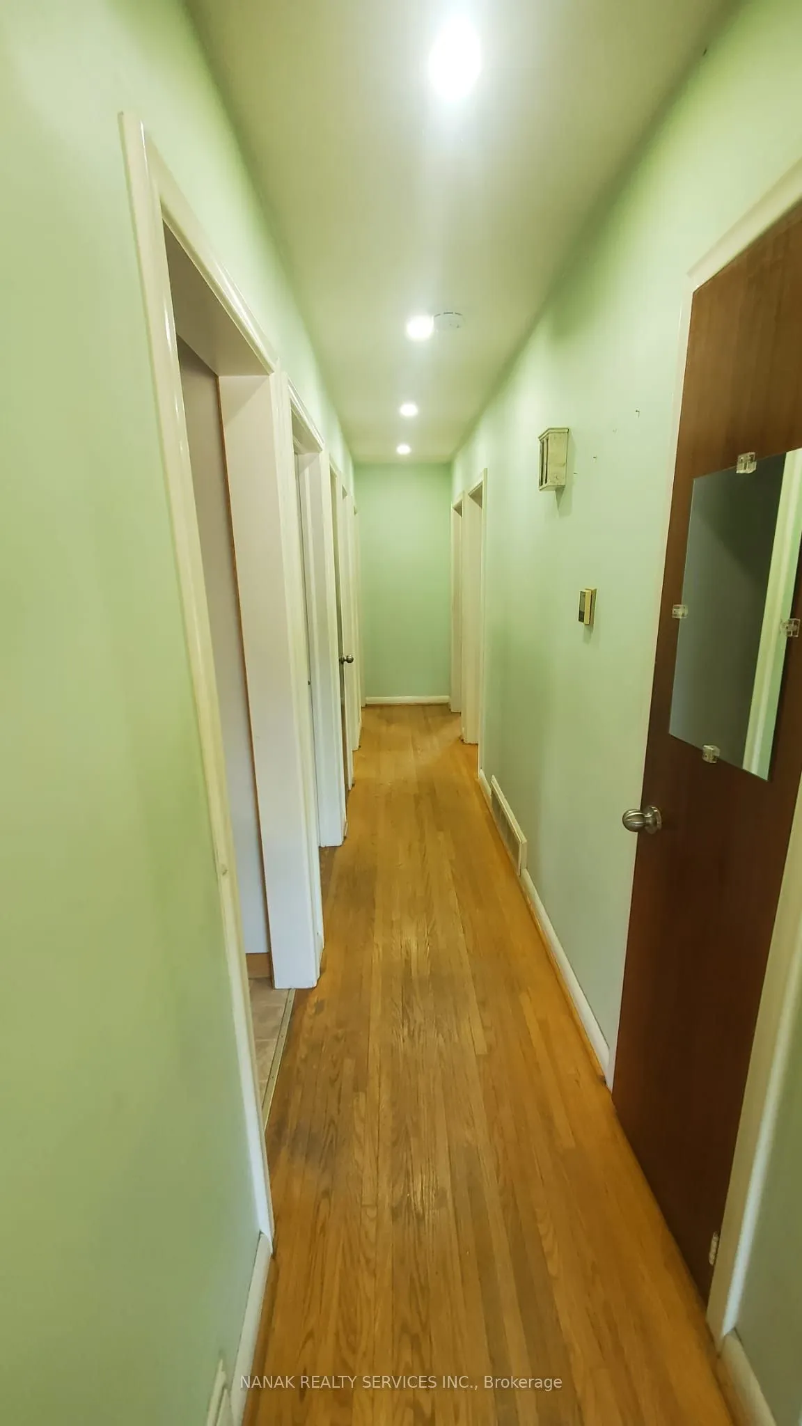 24 Alhart Drive, #UPPER