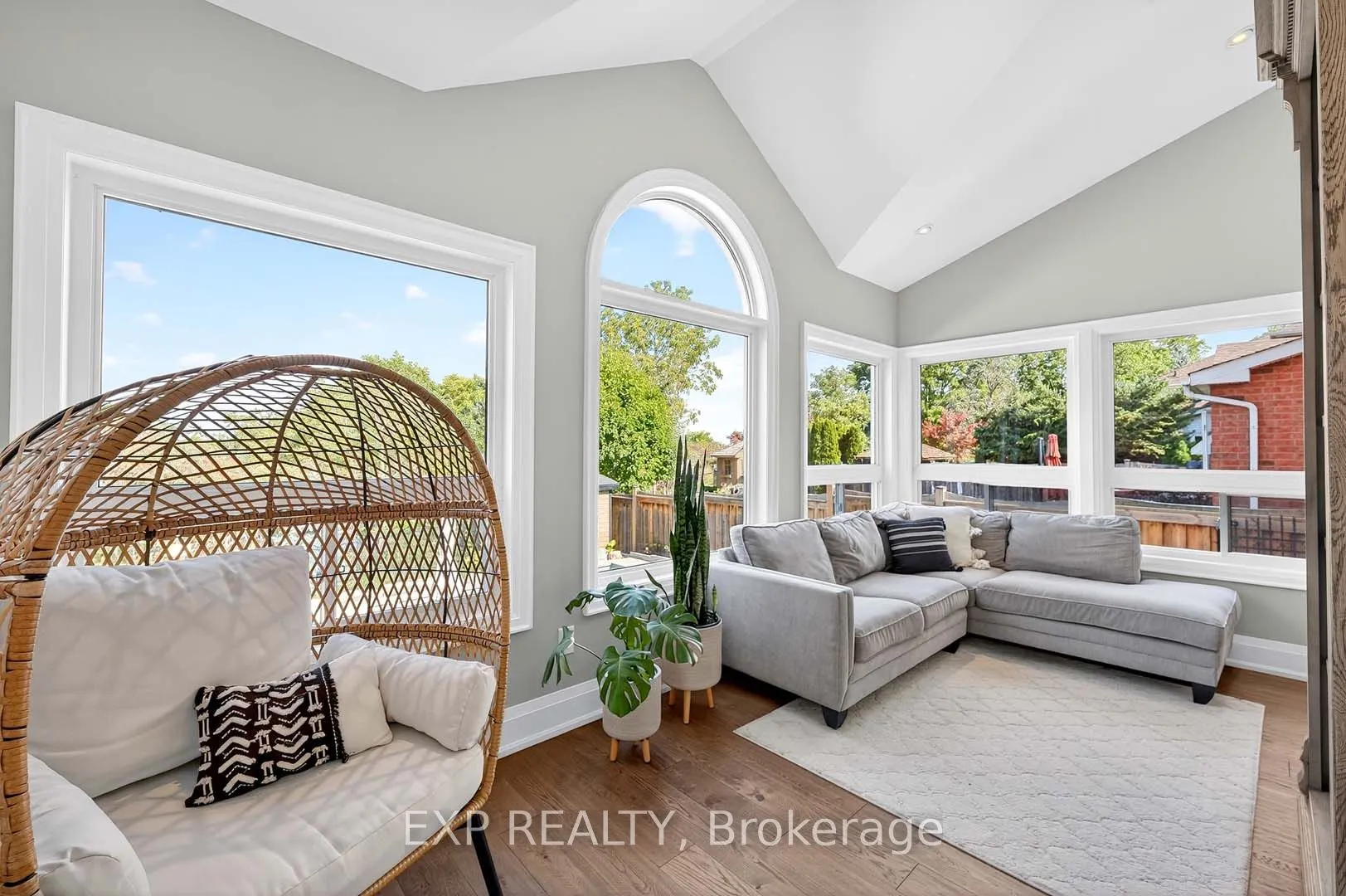 27 Grist Mill Drive