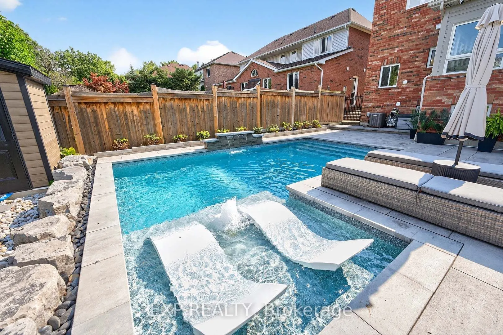 27 Grist Mill Drive