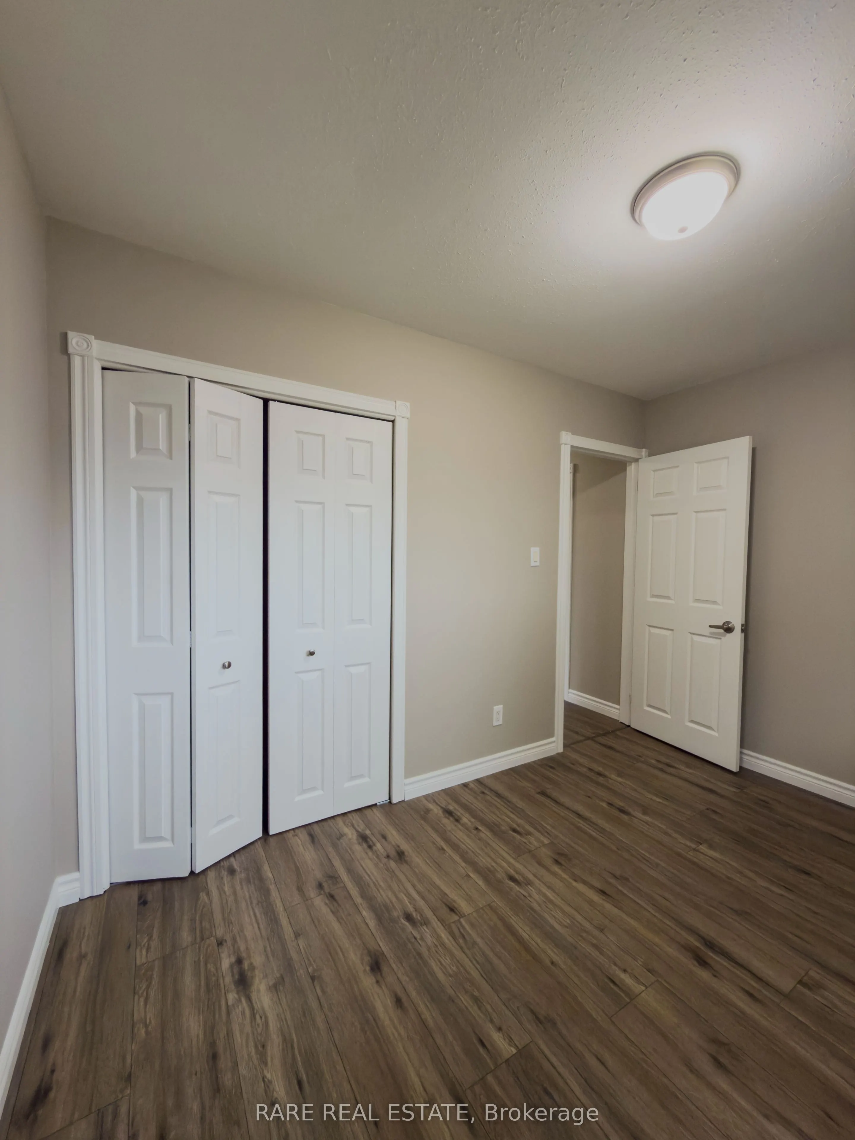 75A Dawson Road E