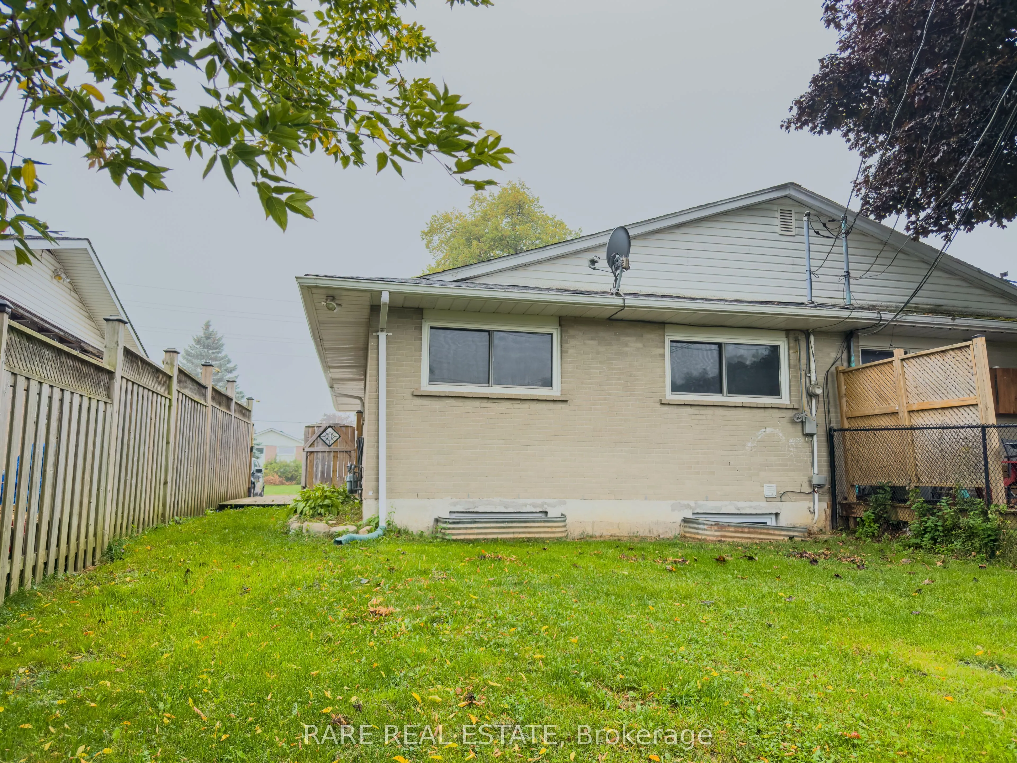 75A Dawson Road E