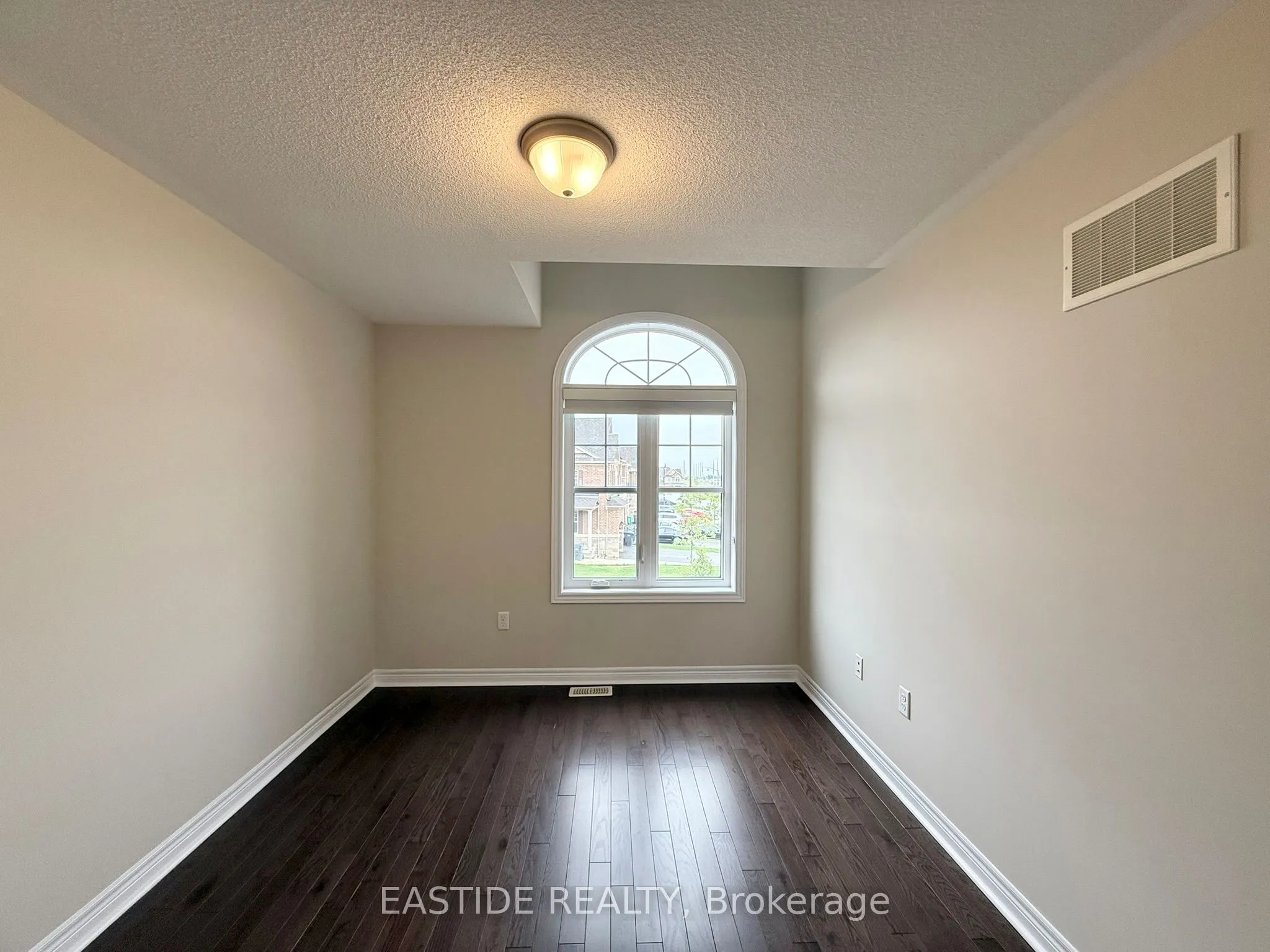 116 Finegan Circle