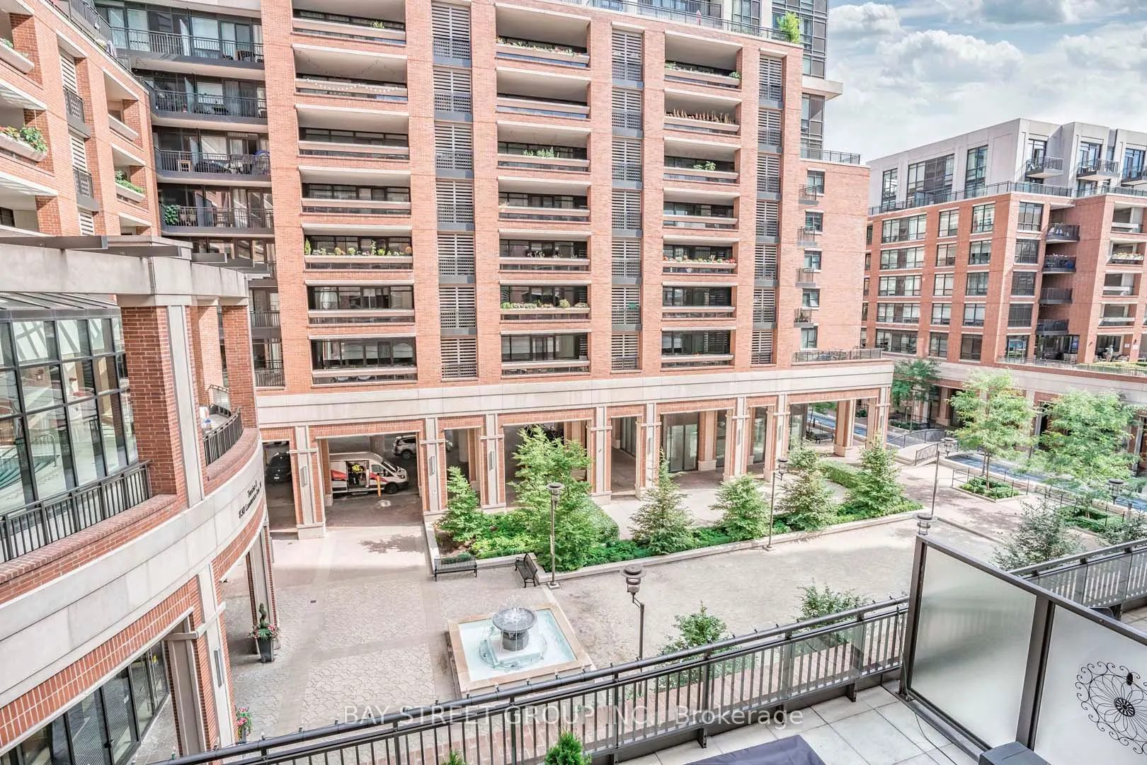 830 Lawrence Avenue W, #331