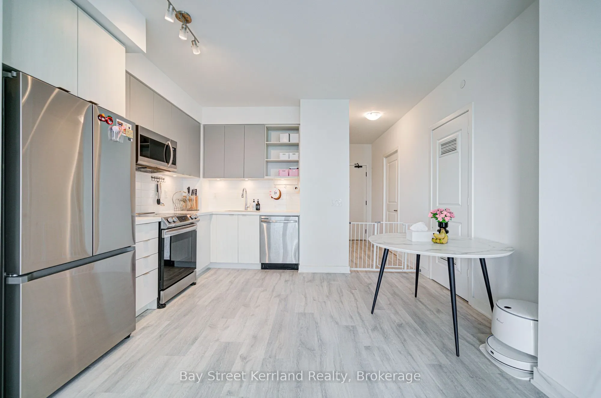 4675 Metcalfe Avenue, #1206