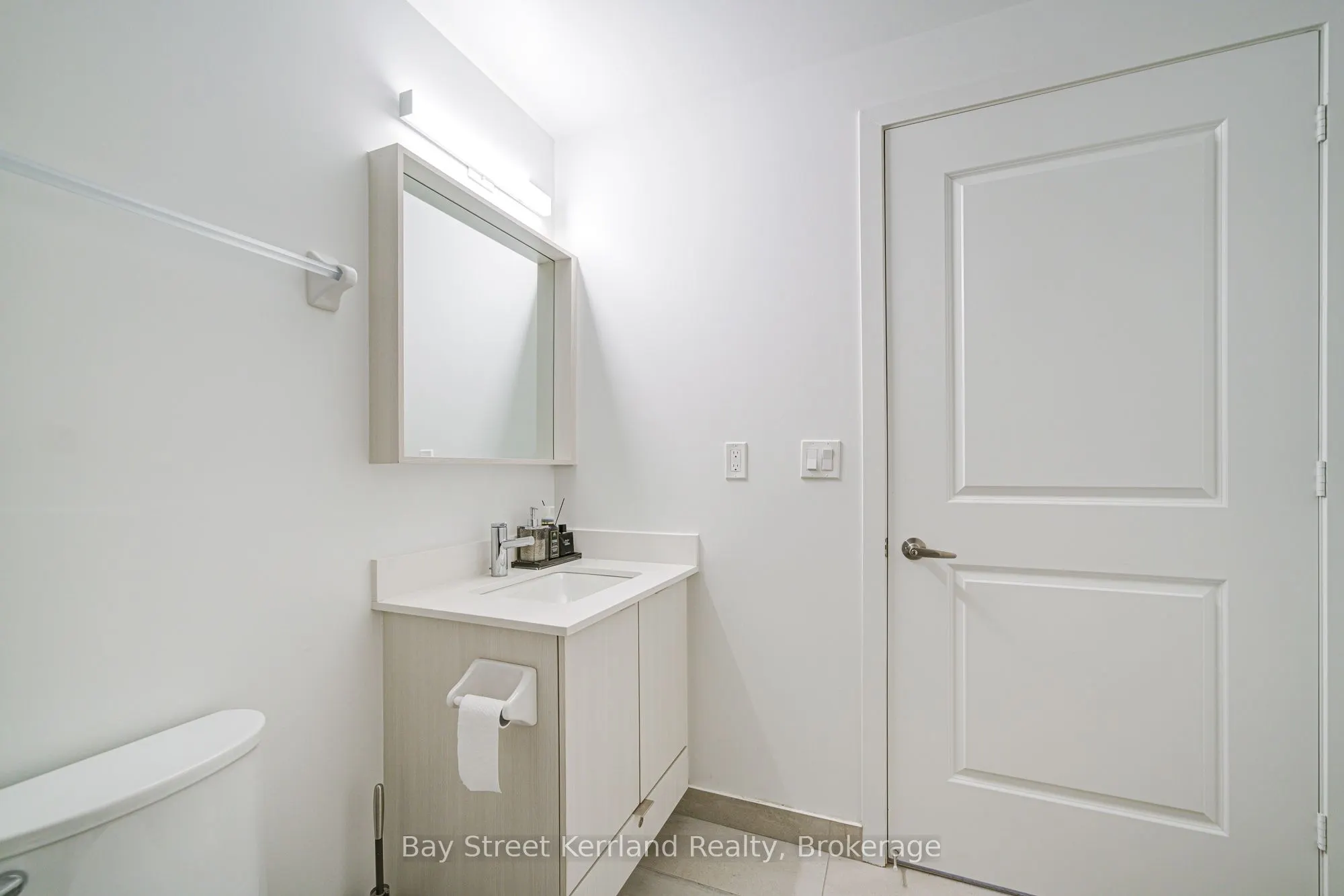 4675 Metcalfe Avenue, #1206