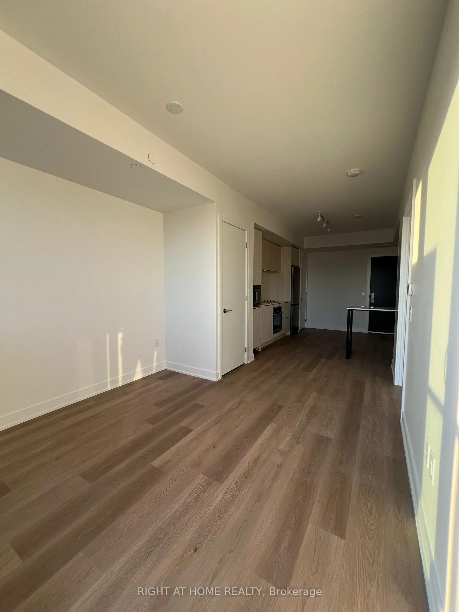 3009 Novar Road, #532