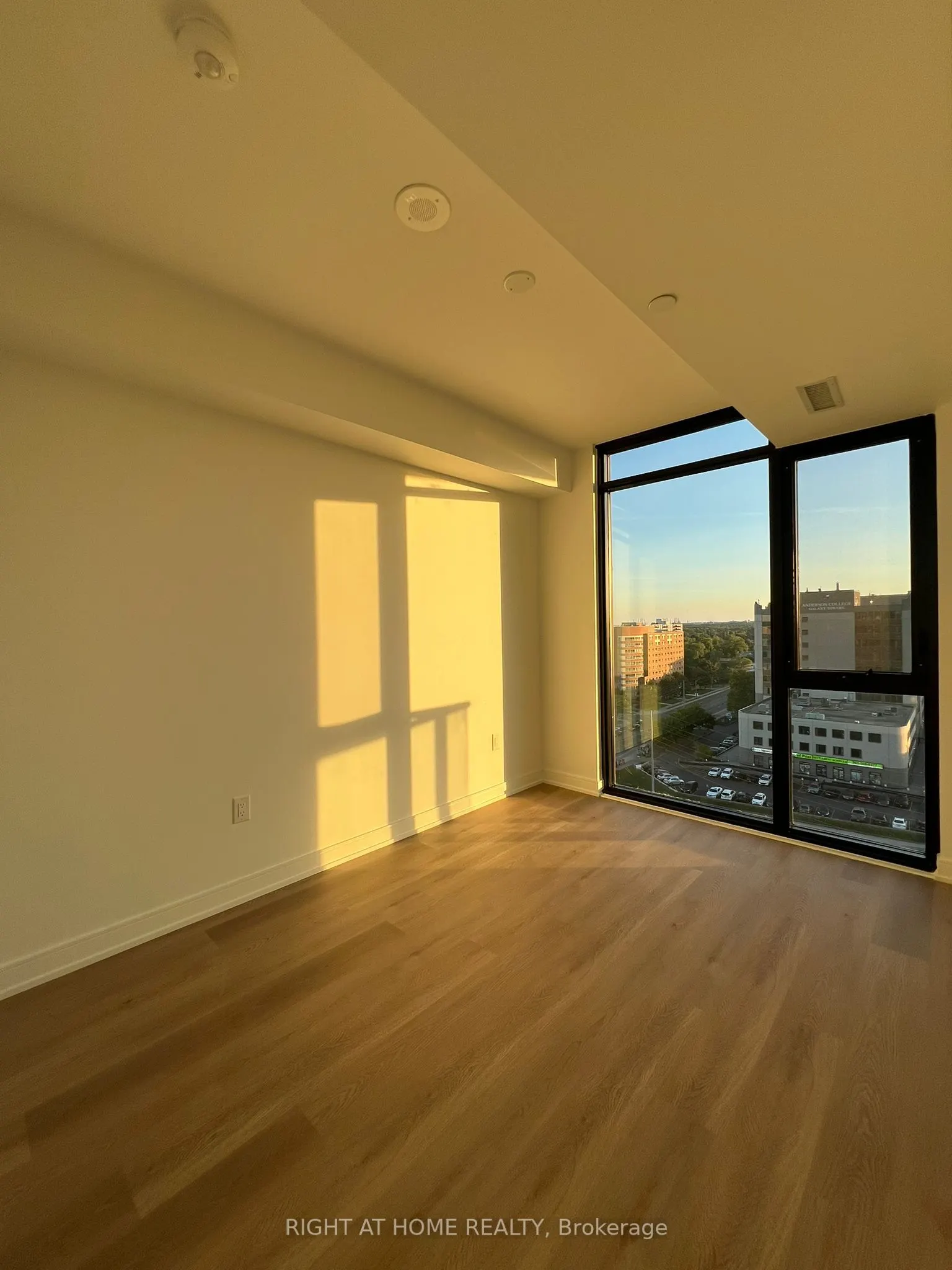 3009 Novar Road, #532