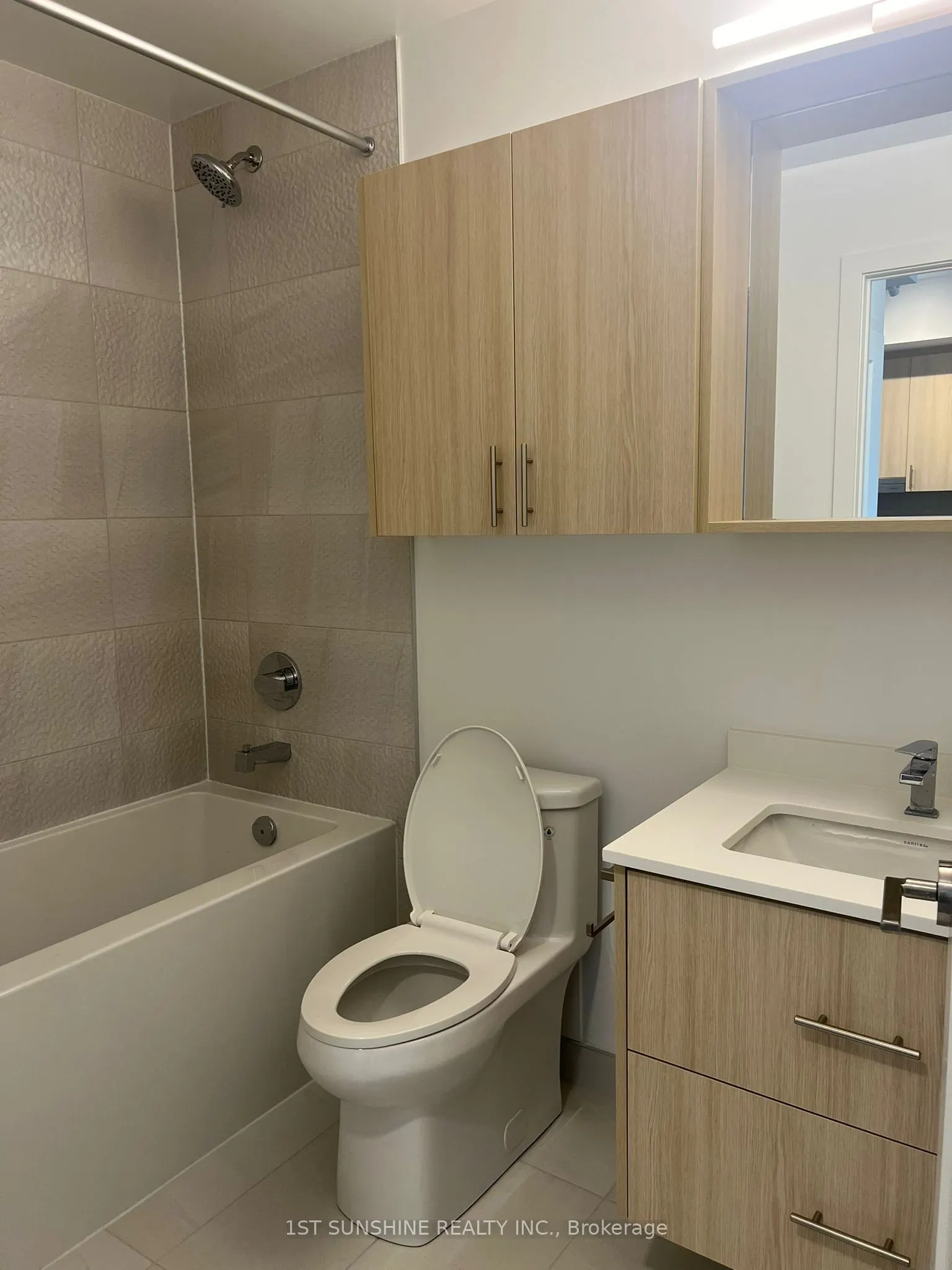 5081 Hurontario Street, #110