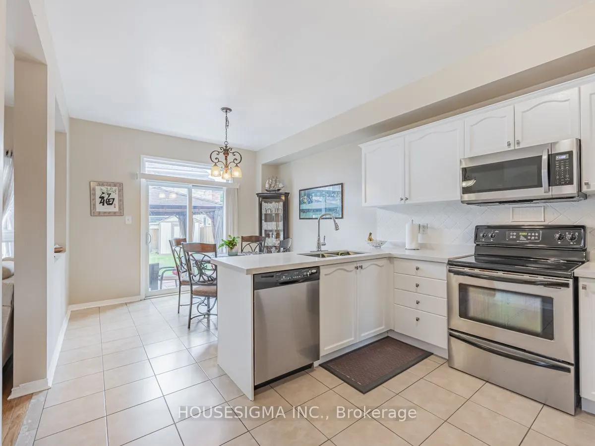 415 Hillbury Drive